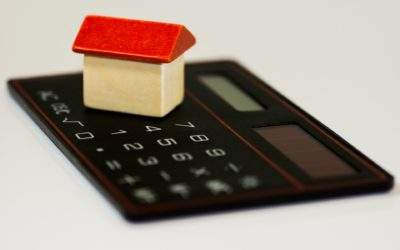 Stijgende rente en hoge energieprijzen, toch een huis kopen of beter niet?