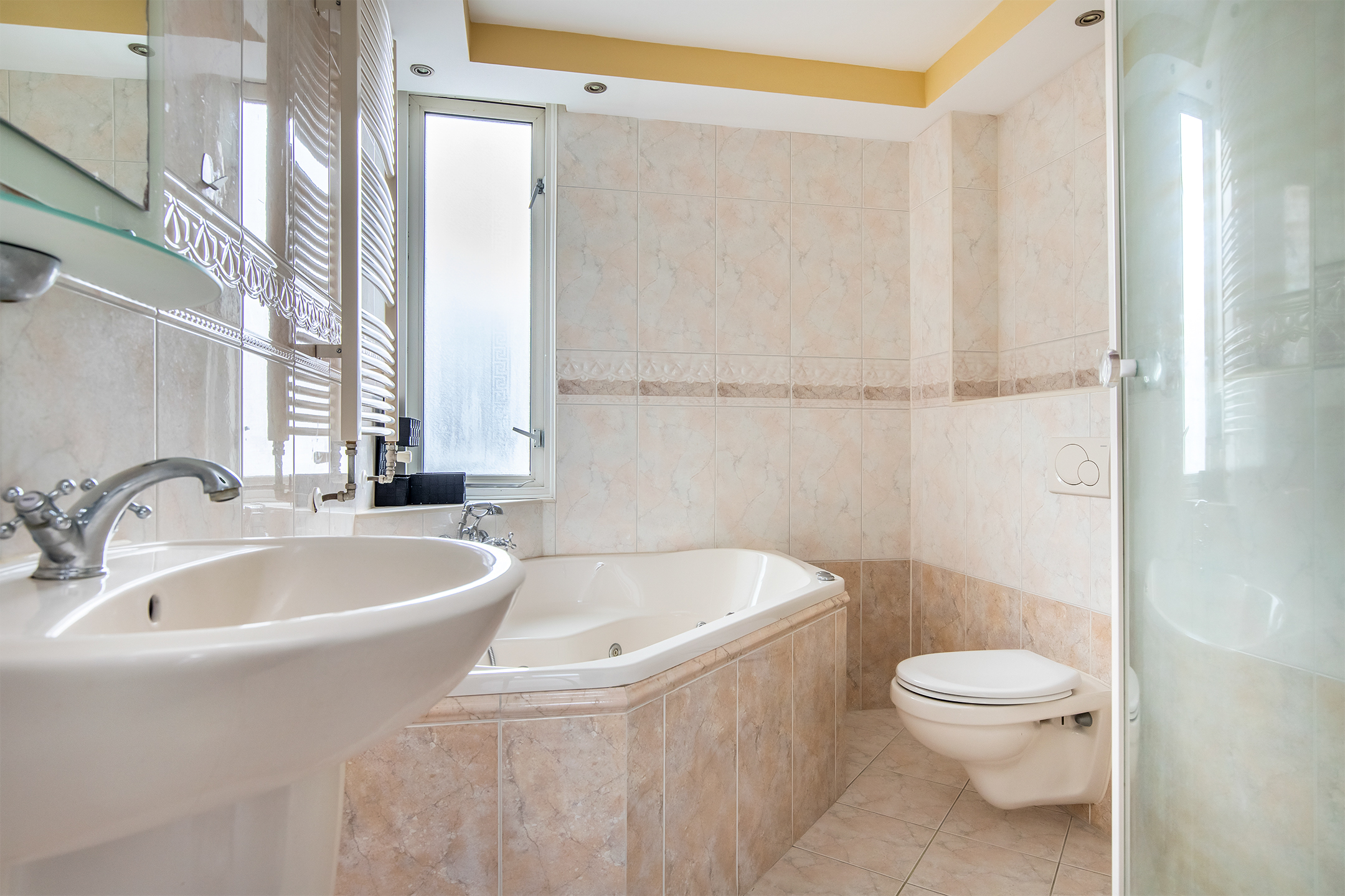 4 Rooms Rooms,1 BathroomBathrooms,Woonhuis,Te Koop,1080