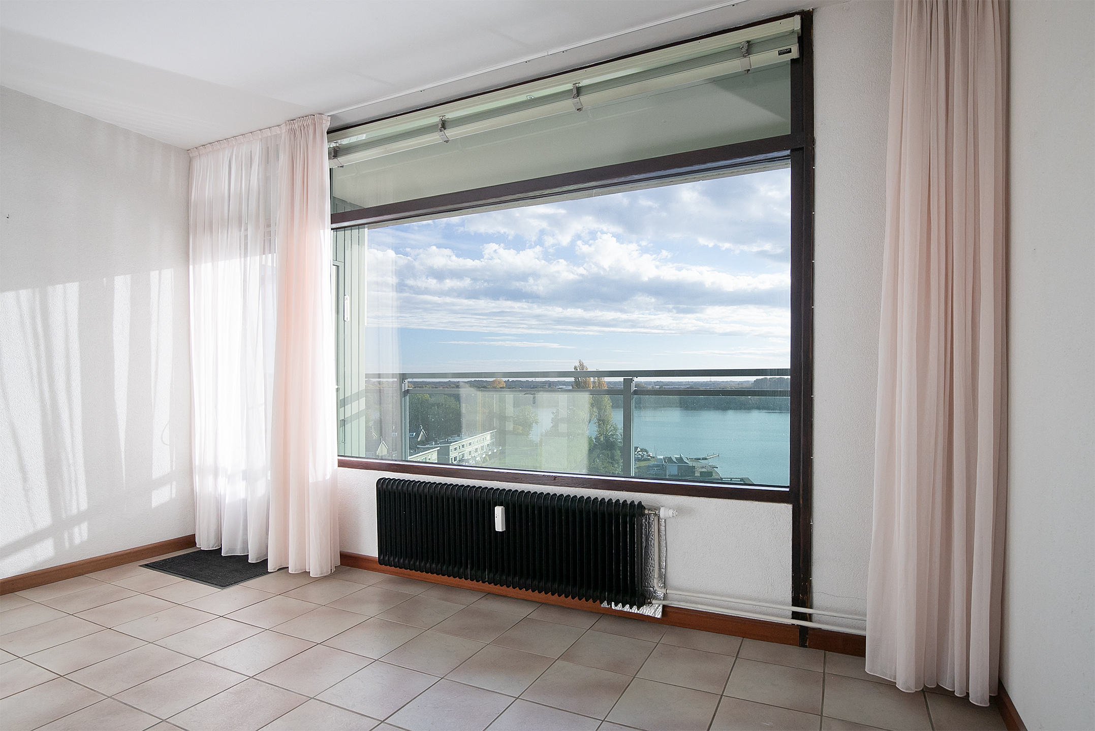 2 Bedrooms Bedrooms, ,1 BathroomBathrooms,Appartement,Te Koop,1087