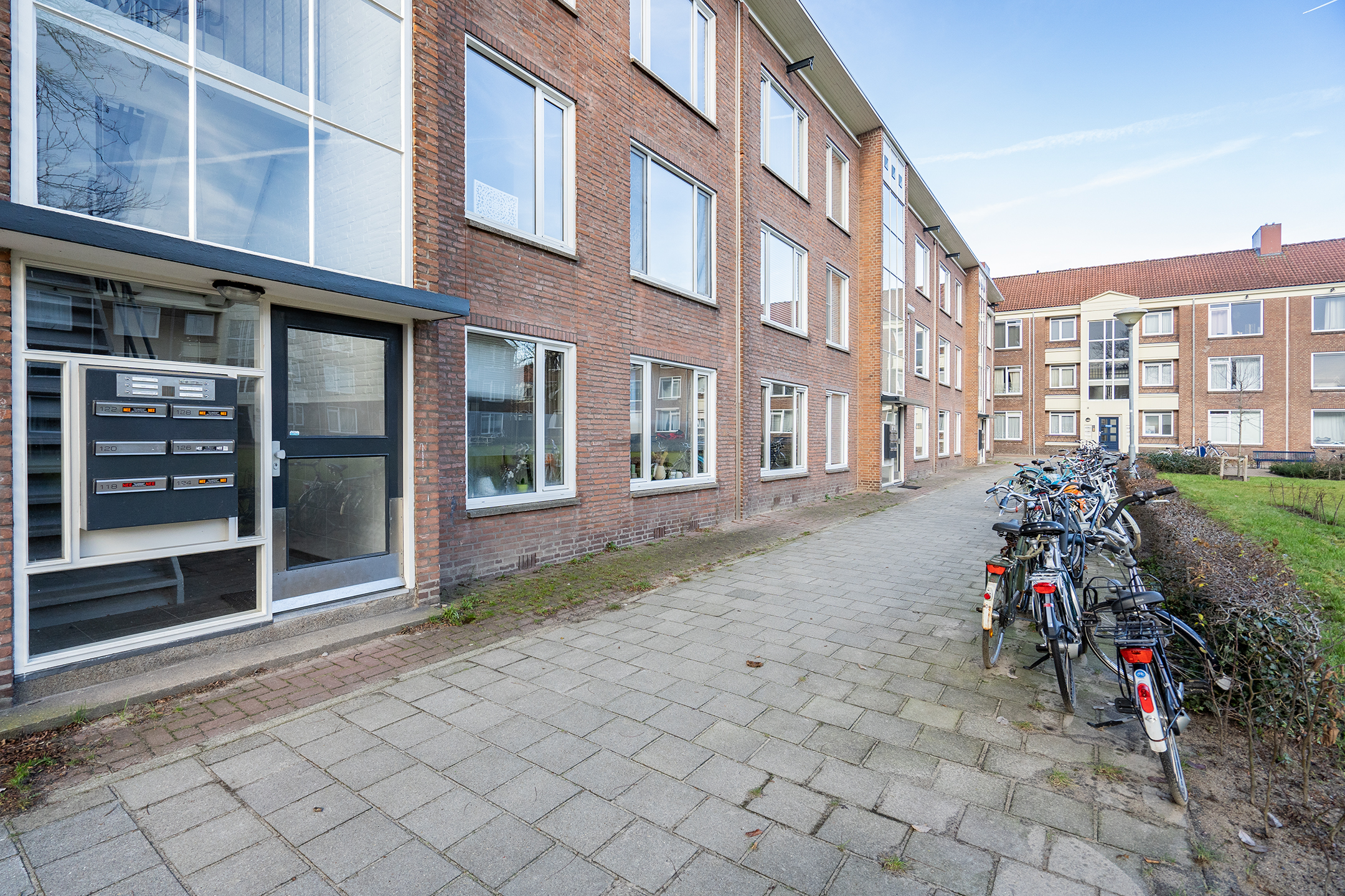 1 Bedroom Bedrooms, ,1 BathroomBathrooms,Appartement,Te Koop,1098