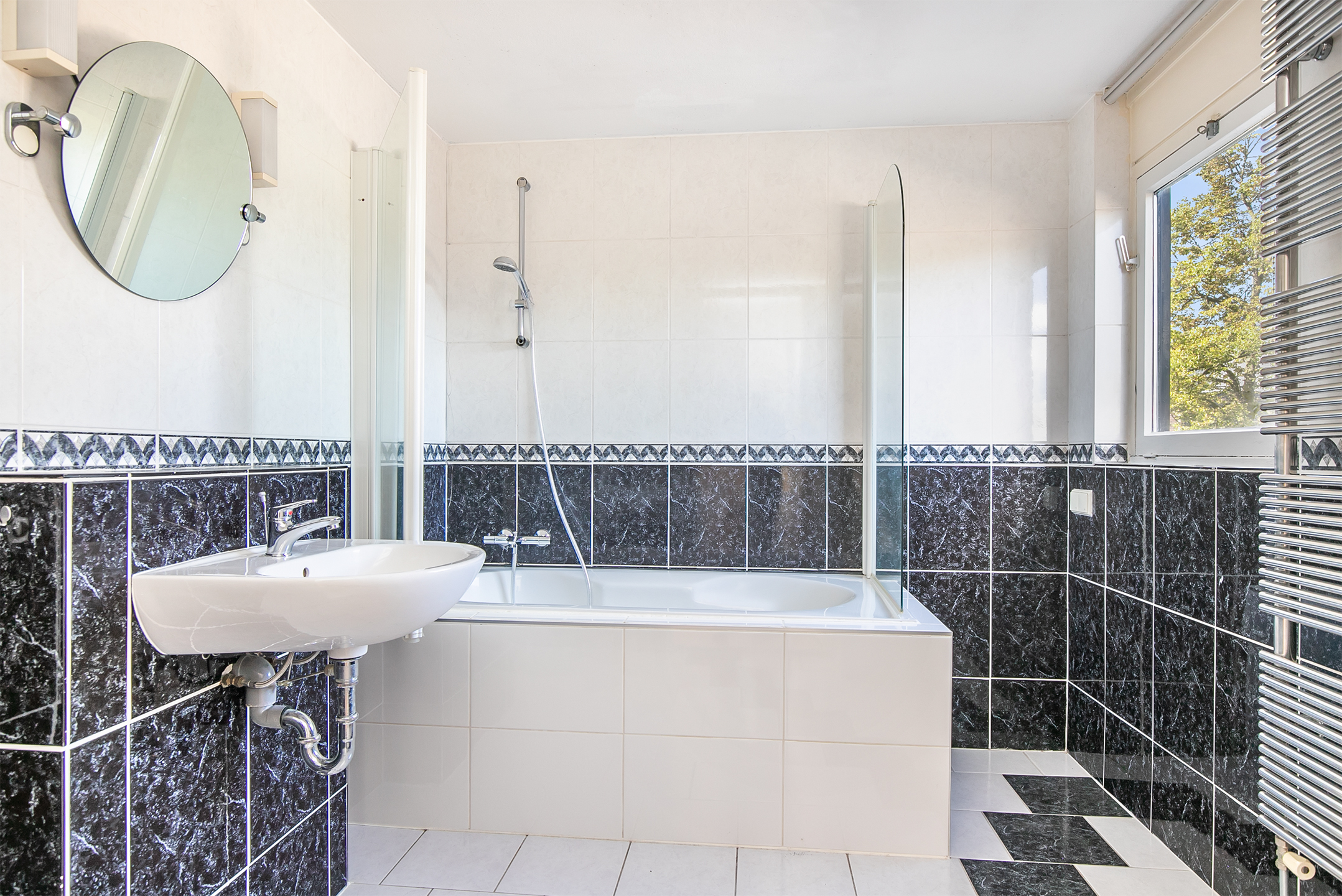4 Rooms Rooms,1 BathroomBathrooms,Woonhuis,Te Koop,1151