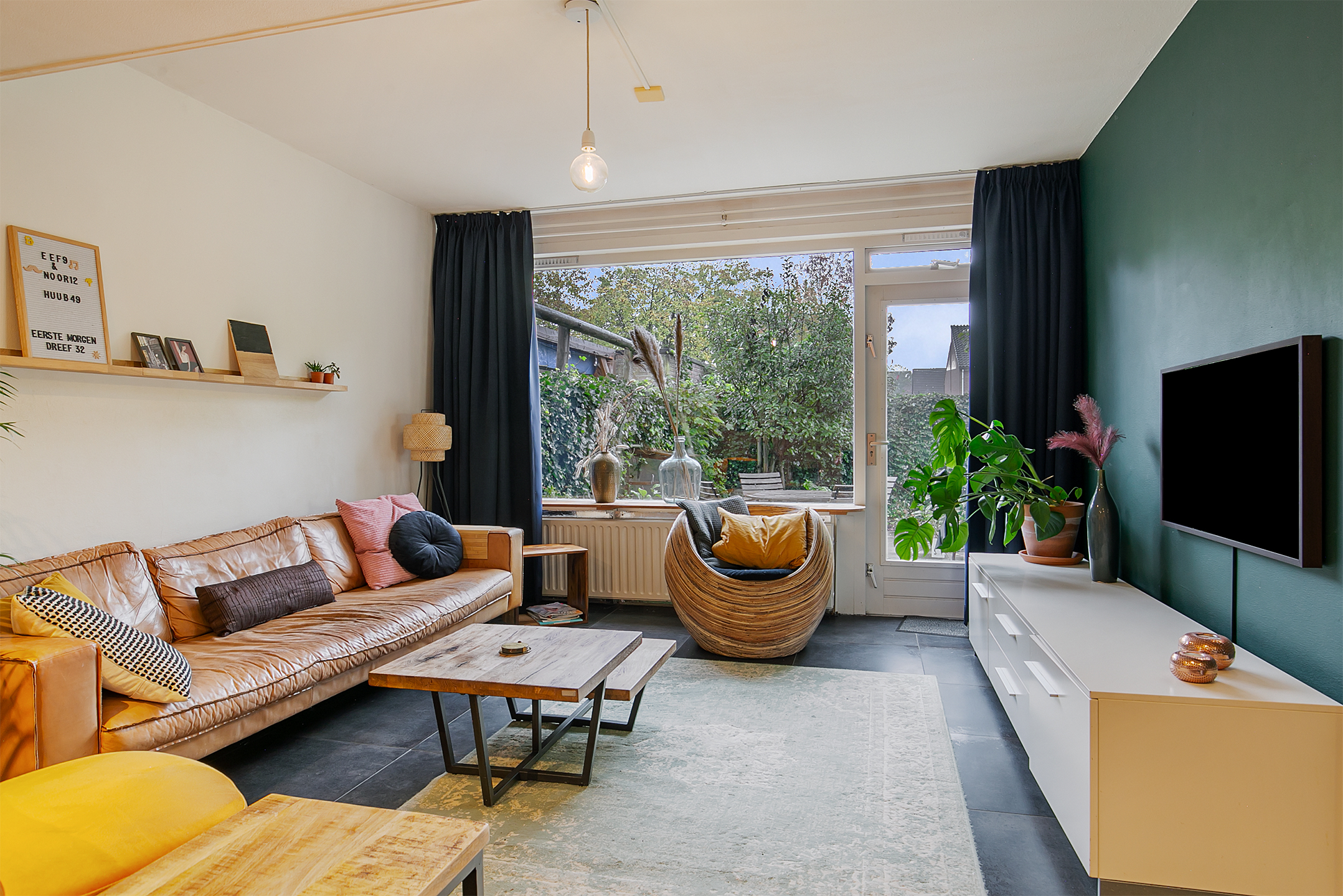 6 Rooms Rooms,1 BathroomBathrooms,Woonhuis,Te Koop,1164