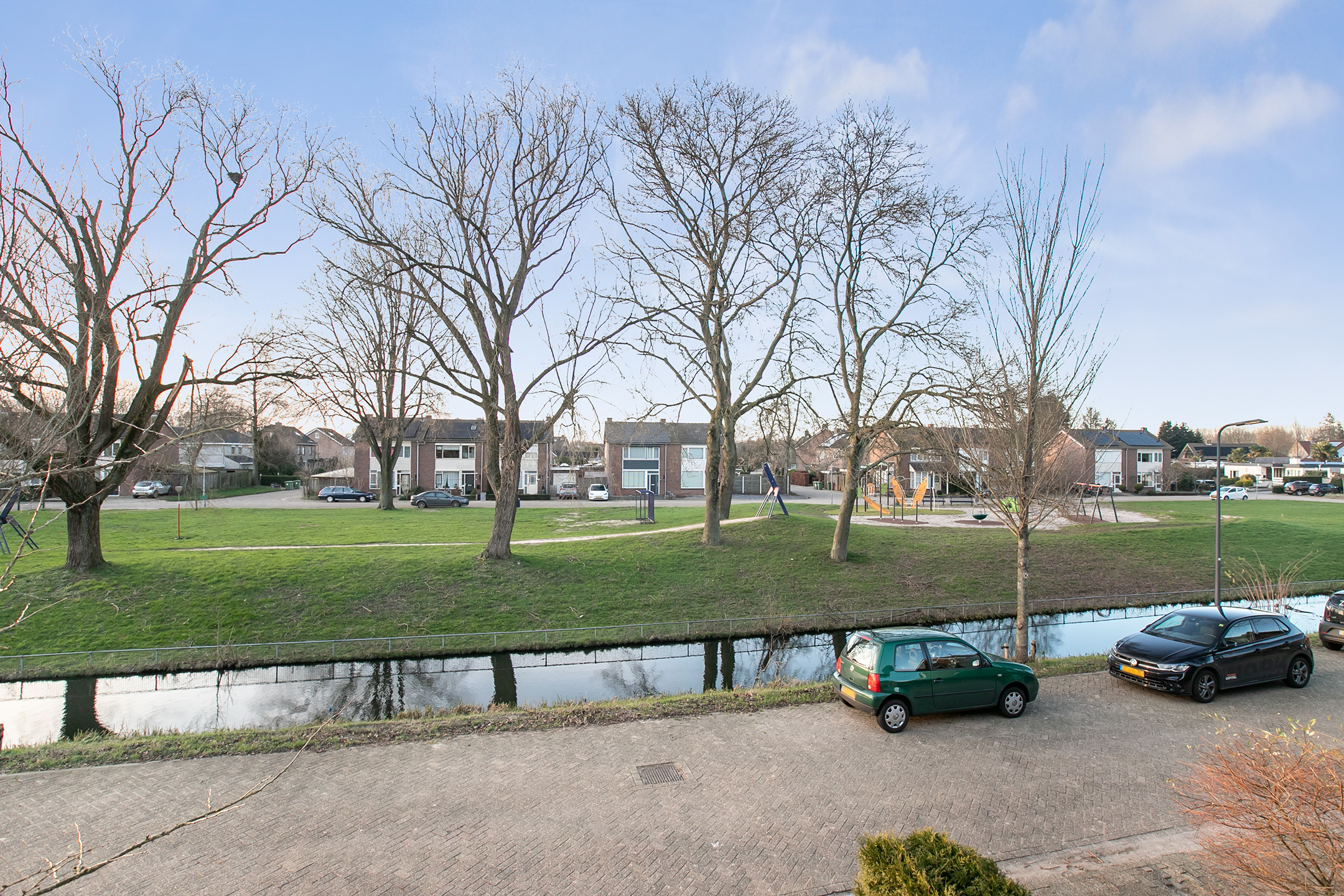5 Rooms Rooms,1 BathroomBathrooms,Woonhuis,Te Koop,1212