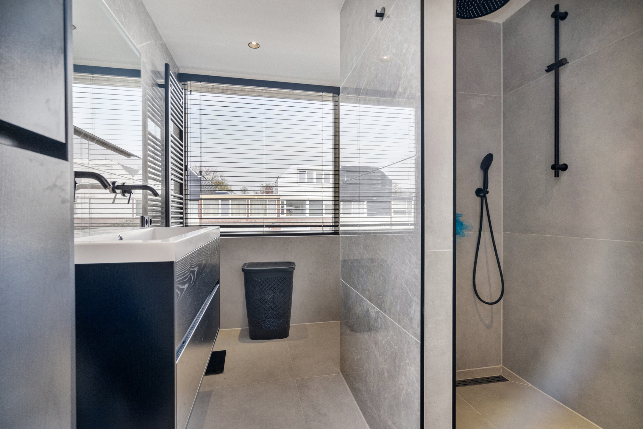 7 Rooms Rooms,1 BathroomBathrooms,Woonhuis,Te Koop,1243