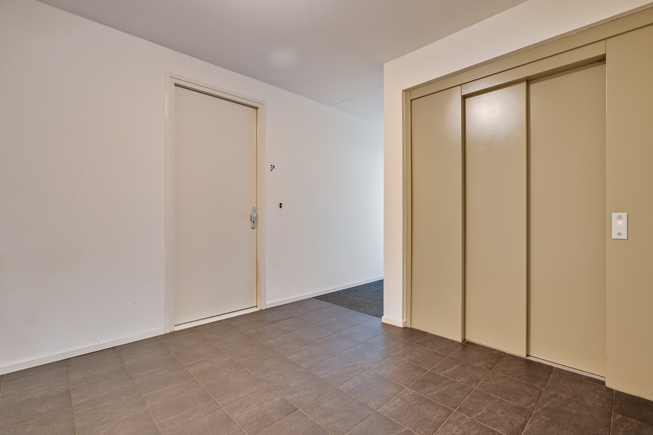 2 Bedrooms Bedrooms, ,1 BathroomBathrooms,Appartement,Te Koop,1273