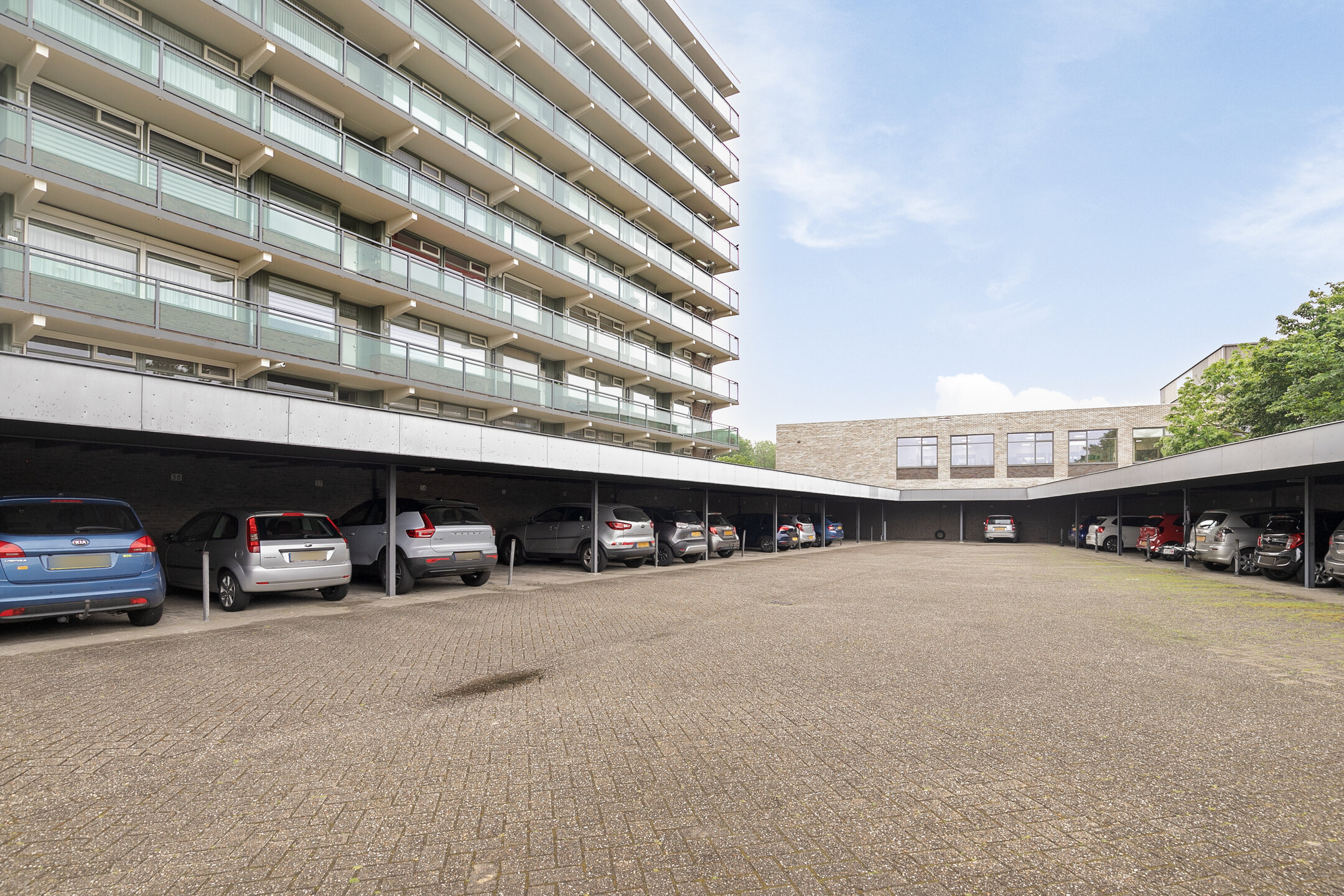 3 Bedrooms Bedrooms, ,1 BathroomBathrooms,Appartement,Te Koop,1288
