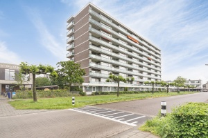 3 Bedrooms Bedrooms, ,1 BathroomBathrooms,Appartement,Te Koop,1288