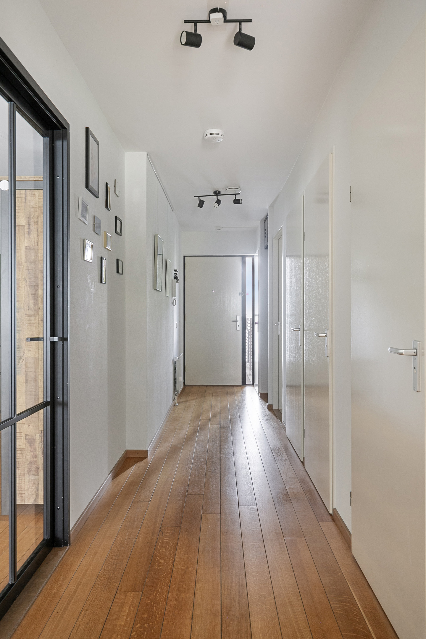 2 Bedrooms Bedrooms, ,1 BathroomBathrooms,Appartement,Te Koop,1290