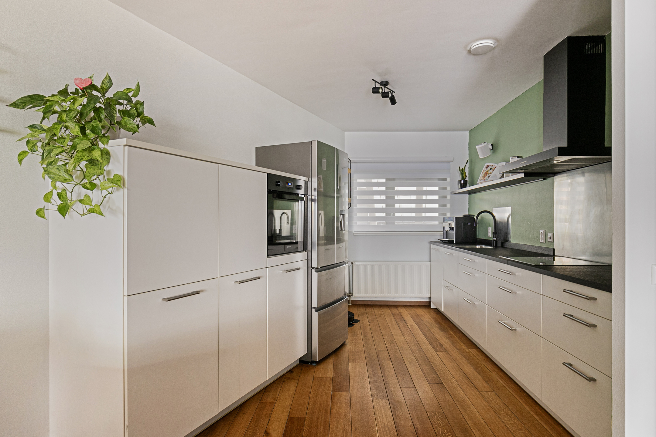 2 Bedrooms Bedrooms, ,1 BathroomBathrooms,Appartement,Te Koop,1290