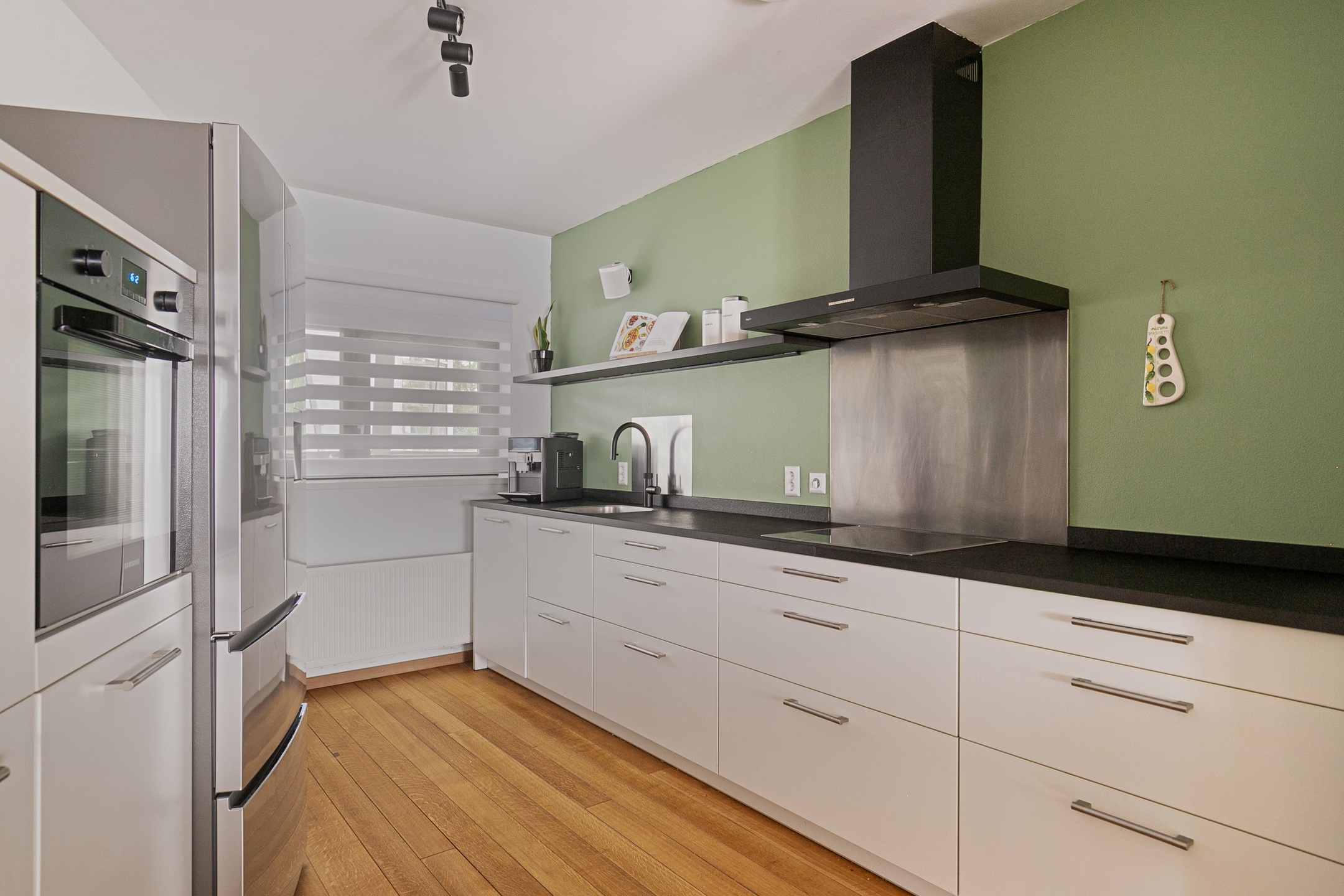 2 Bedrooms Bedrooms, ,1 BathroomBathrooms,Appartement,Te Koop,1290