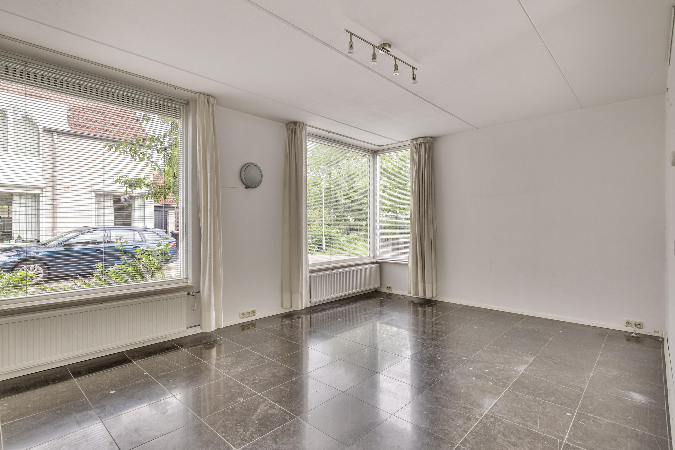 5 Rooms Rooms,1 BathroomBathrooms,Woonhuis,Te Koop,1293