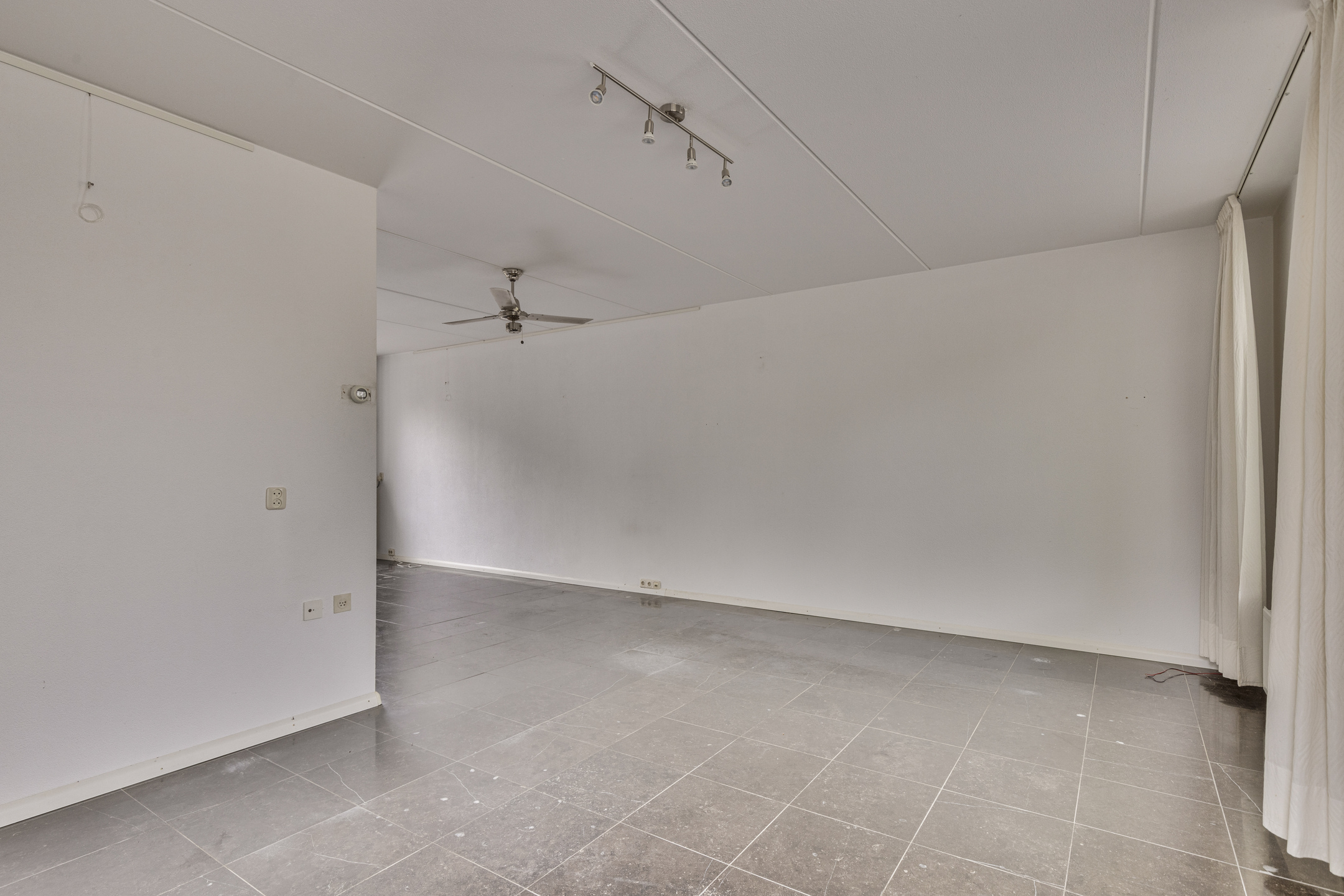5 Rooms Rooms,1 BathroomBathrooms,Woonhuis,Te Koop,1293