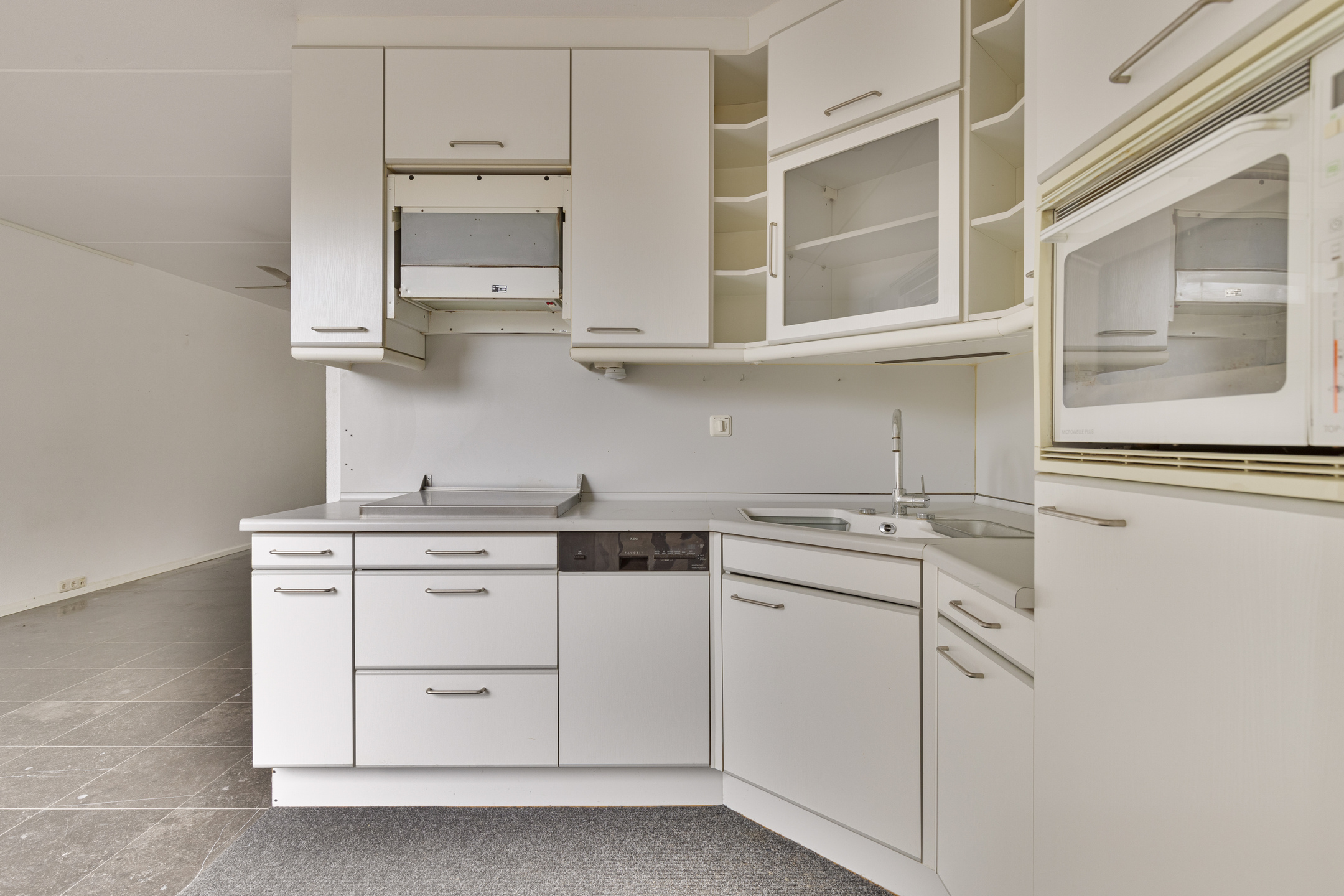 5 Rooms Rooms,1 BathroomBathrooms,Woonhuis,Te Koop,1293