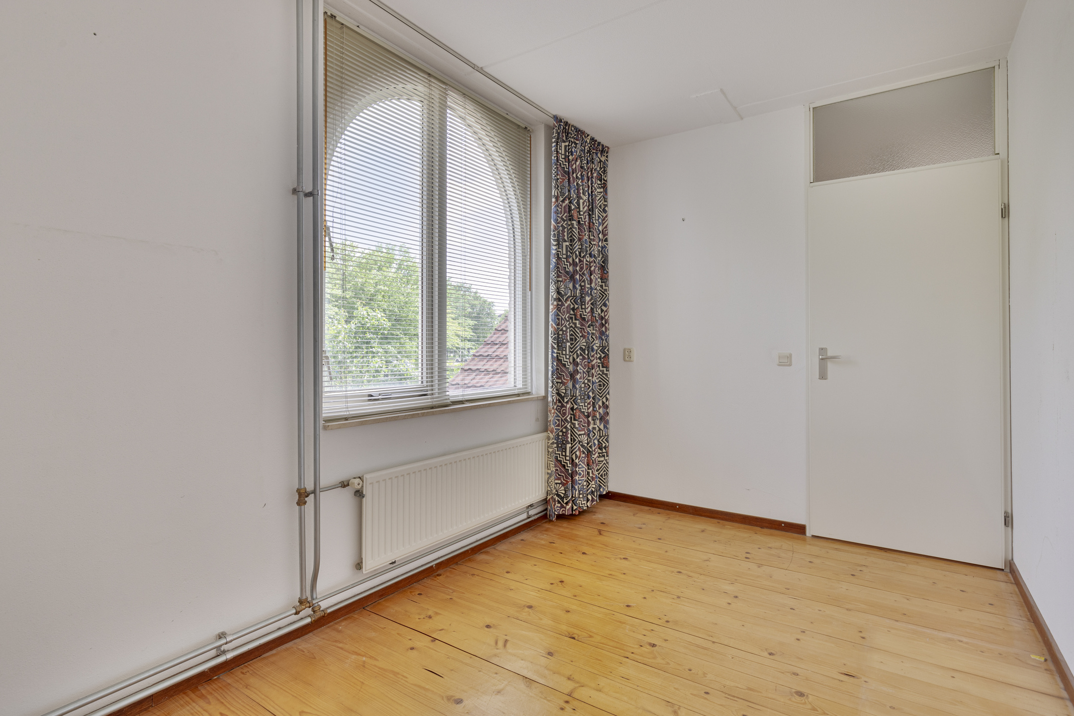 5 Rooms Rooms,1 BathroomBathrooms,Woonhuis,Te Koop,1293