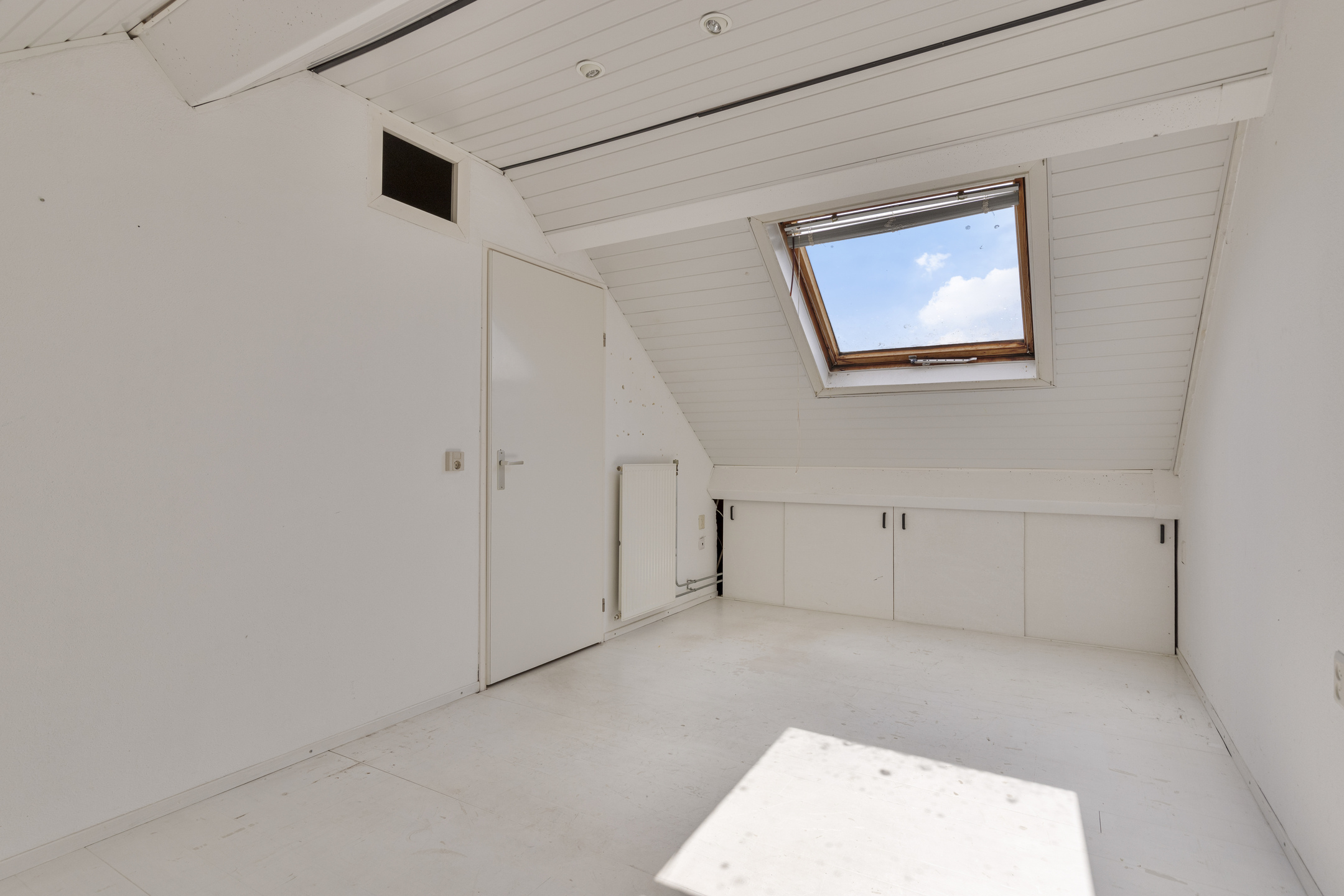 5 Rooms Rooms,1 BathroomBathrooms,Woonhuis,Te Koop,1293