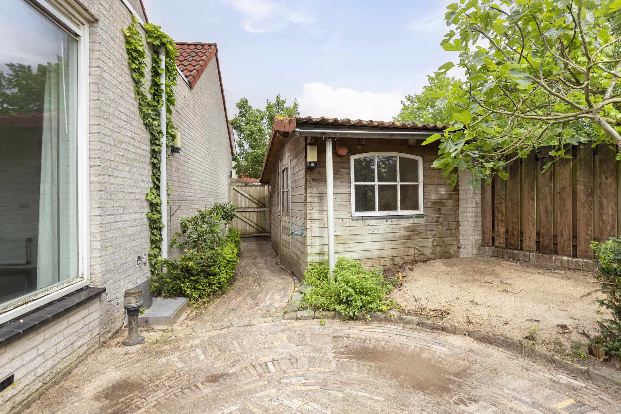 5 Rooms Rooms,1 BathroomBathrooms,Woonhuis,Te Koop,1293