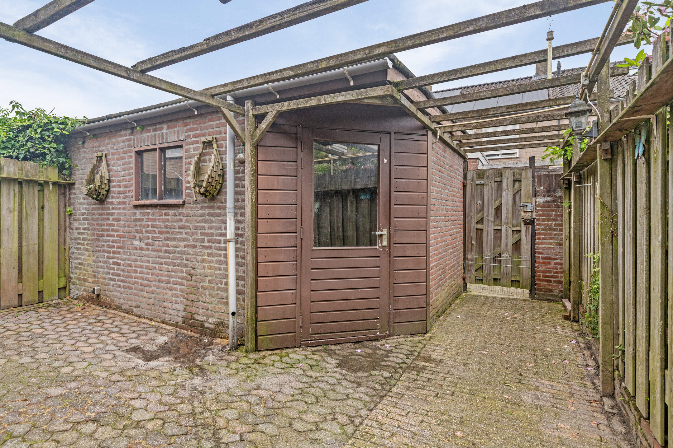 5 Rooms Rooms,1 BathroomBathrooms,Woonhuis,Te Koop,1299