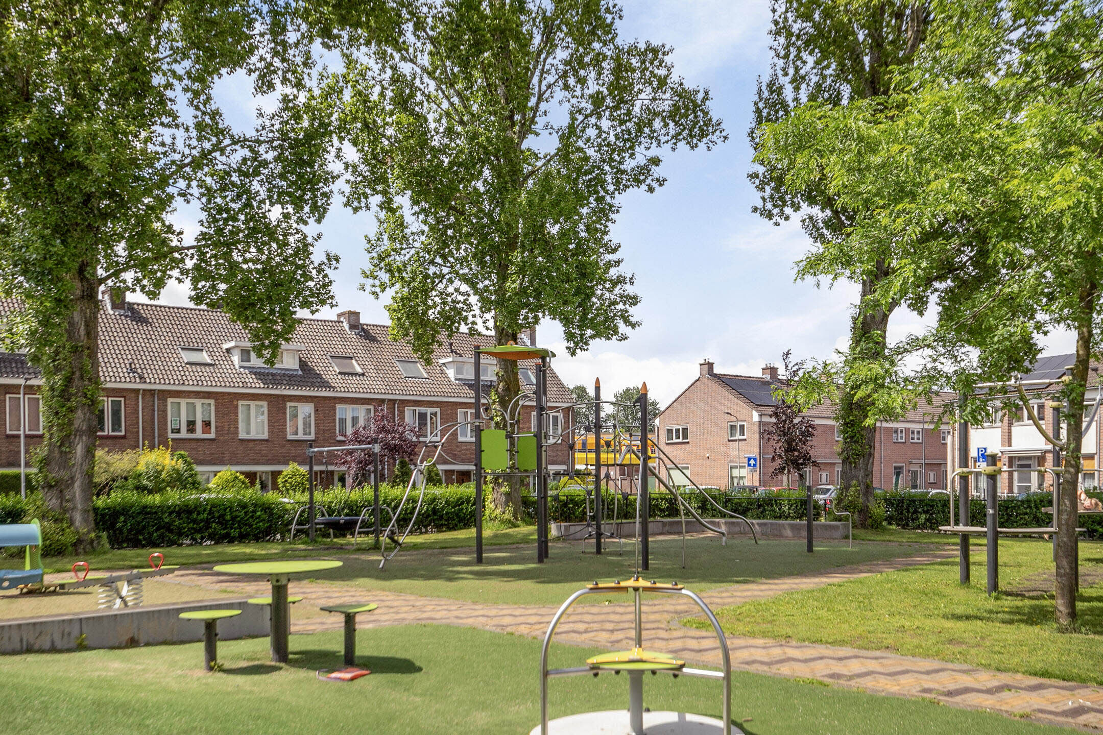 2 Bedrooms Bedrooms, ,1 BathroomBathrooms,Appartement,Te Koop,1302