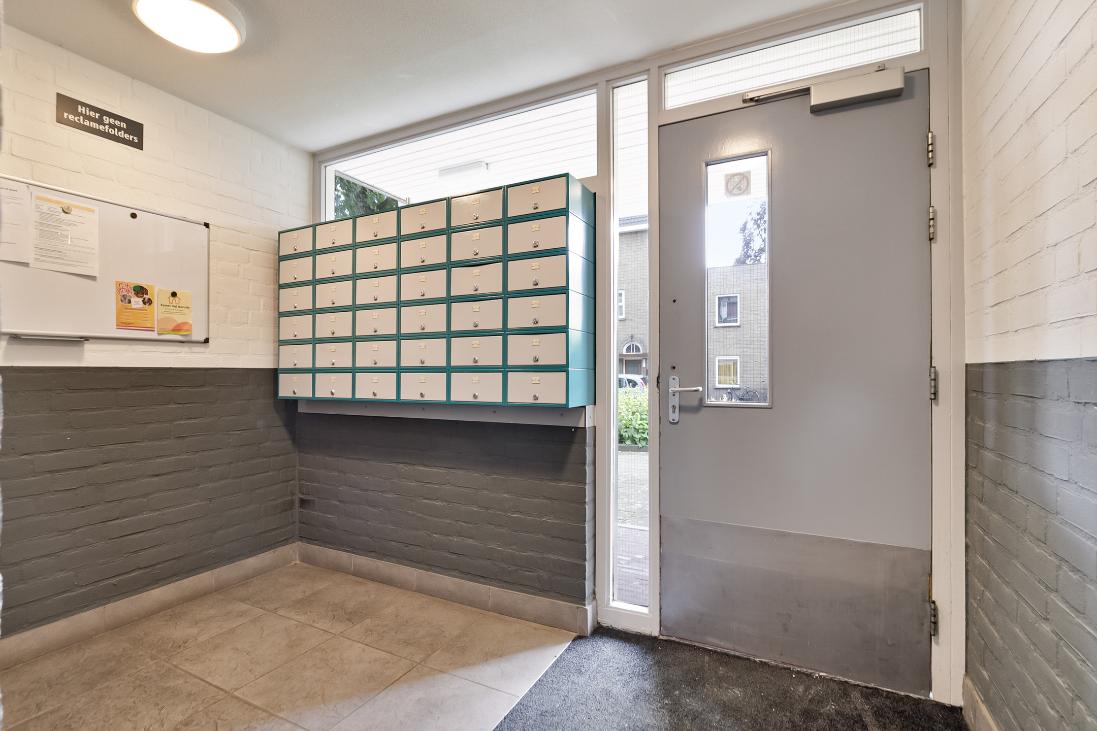 2 Bedrooms Bedrooms, ,1 BathroomBathrooms,Appartement,Te Koop,1302