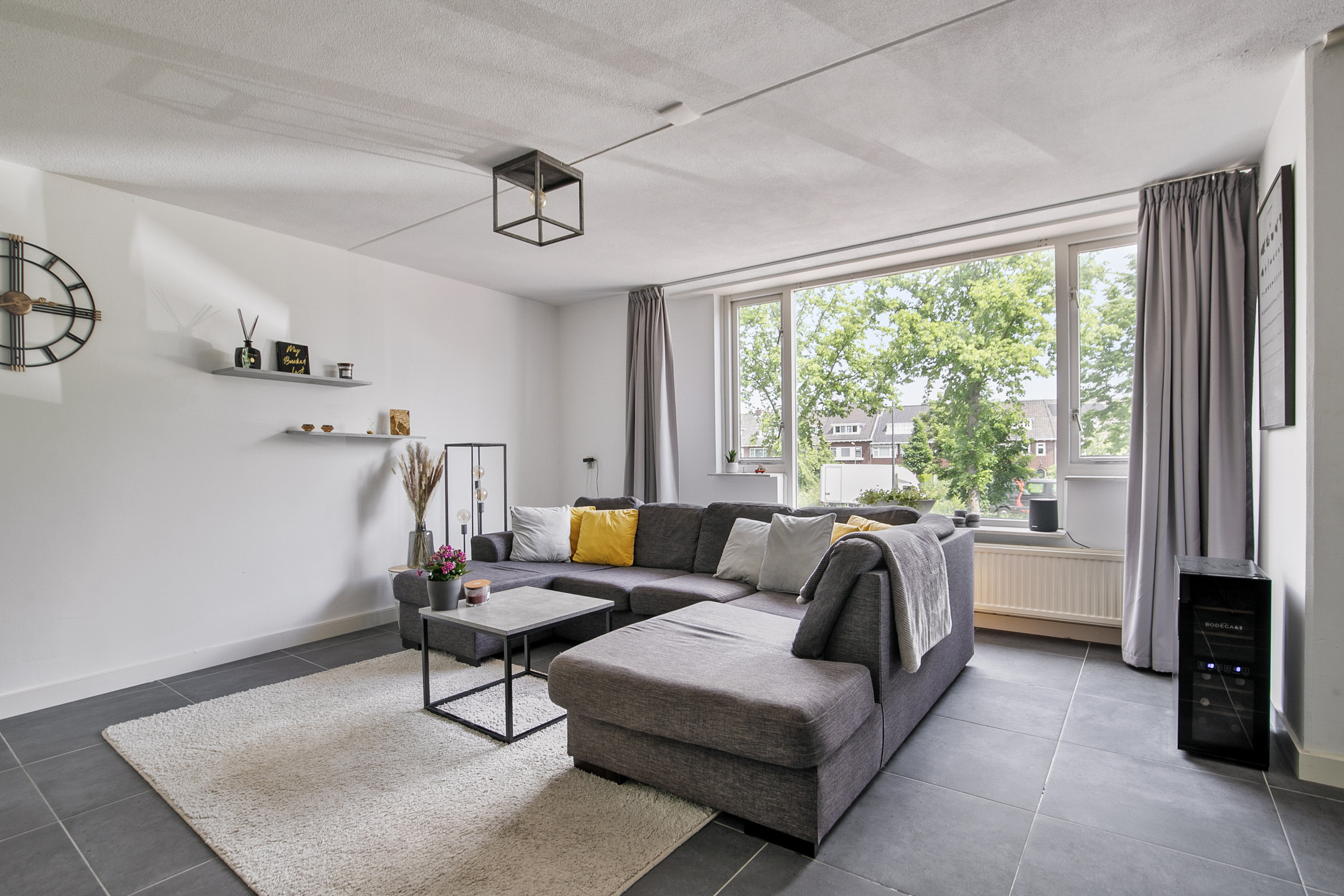 2 Bedrooms Bedrooms, ,1 BathroomBathrooms,Appartement,Te Koop,1302