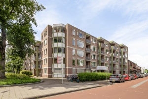 2 Bedrooms Bedrooms, ,1 BathroomBathrooms,Appartement,Te Koop,1302