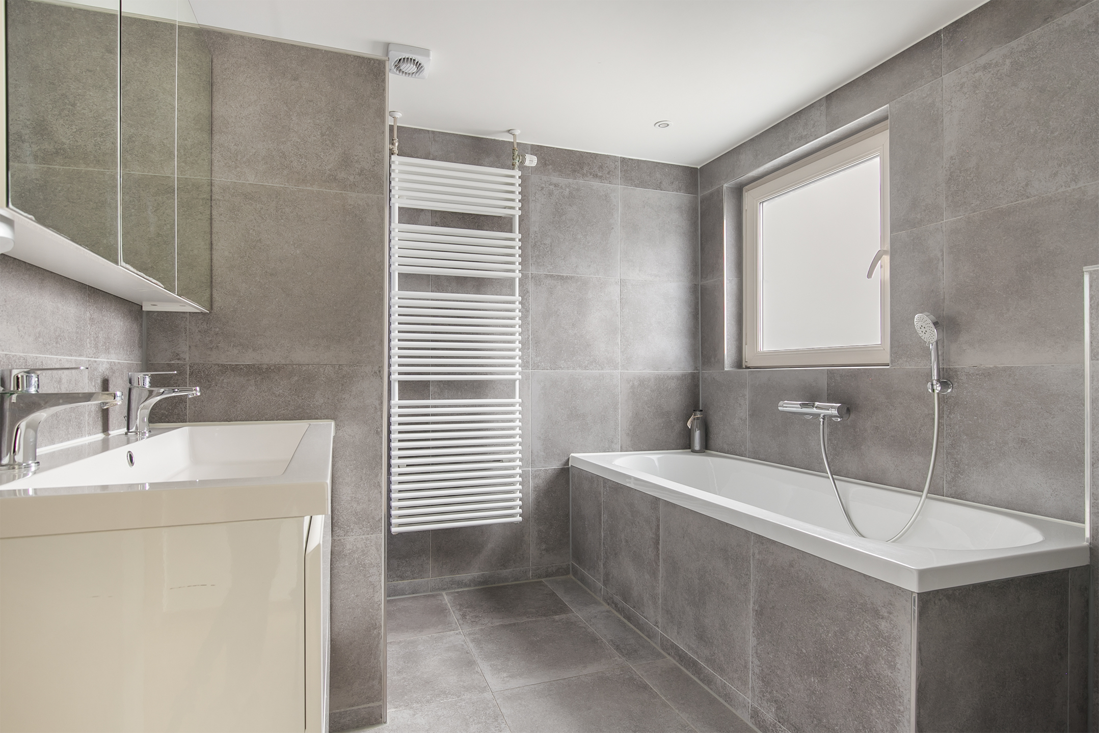 7 Rooms Rooms,2 BathroomsBathrooms,Woonhuis,Te Koop,1305