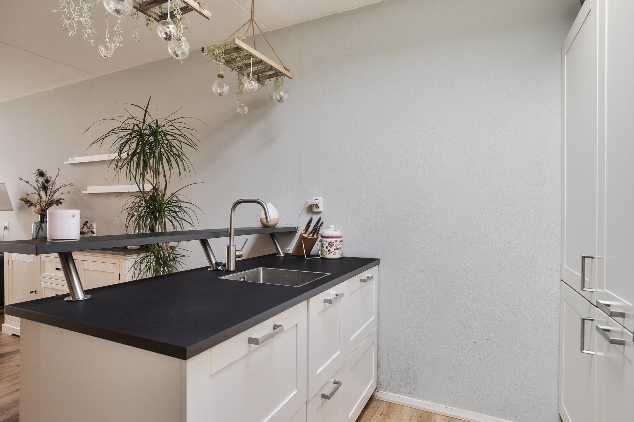 3 Rooms Rooms,1 BathroomBathrooms,Woonhuis,Te Koop,1429