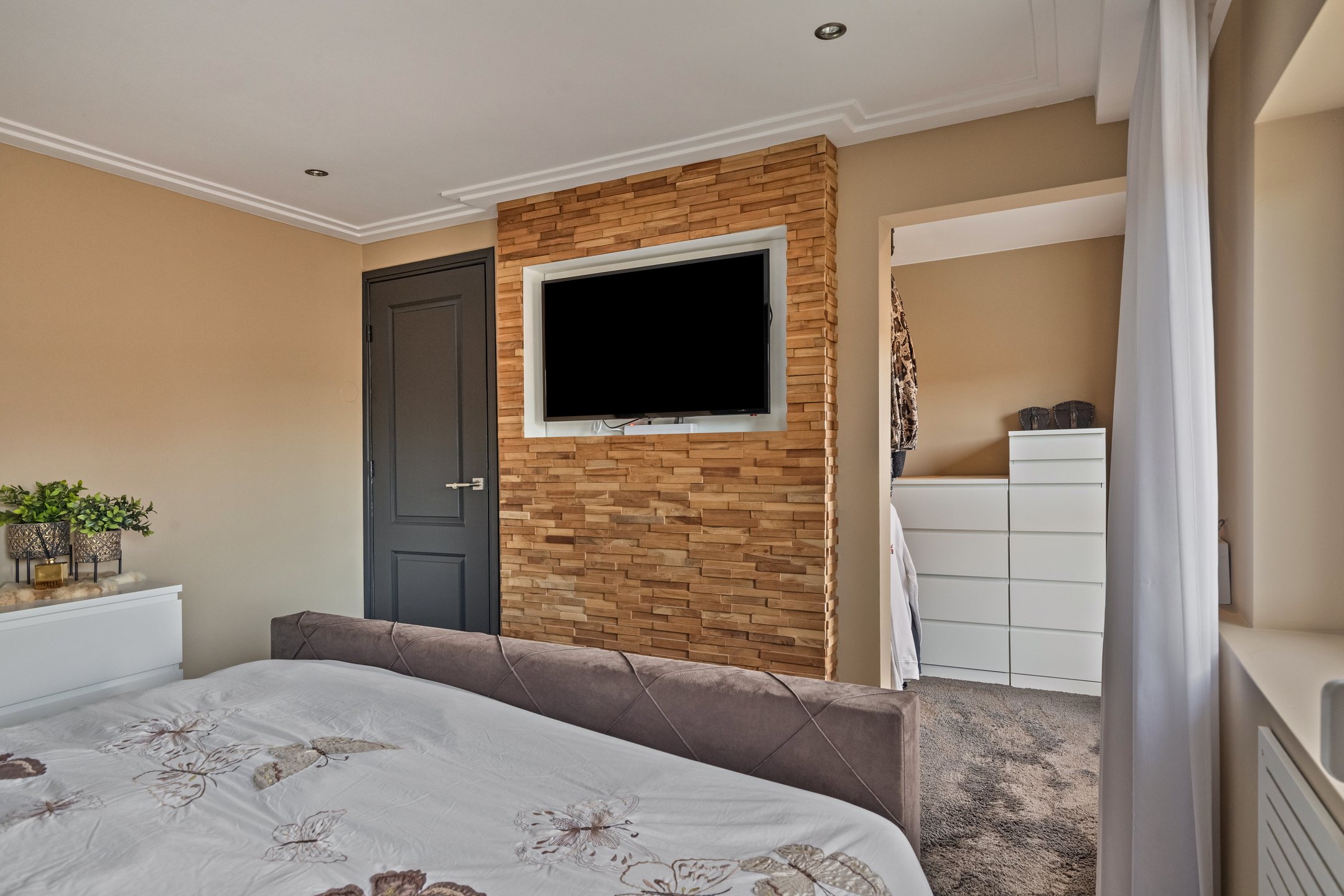4 Rooms Rooms,1 BathroomBathrooms,Woonhuis,Te Koop,1431