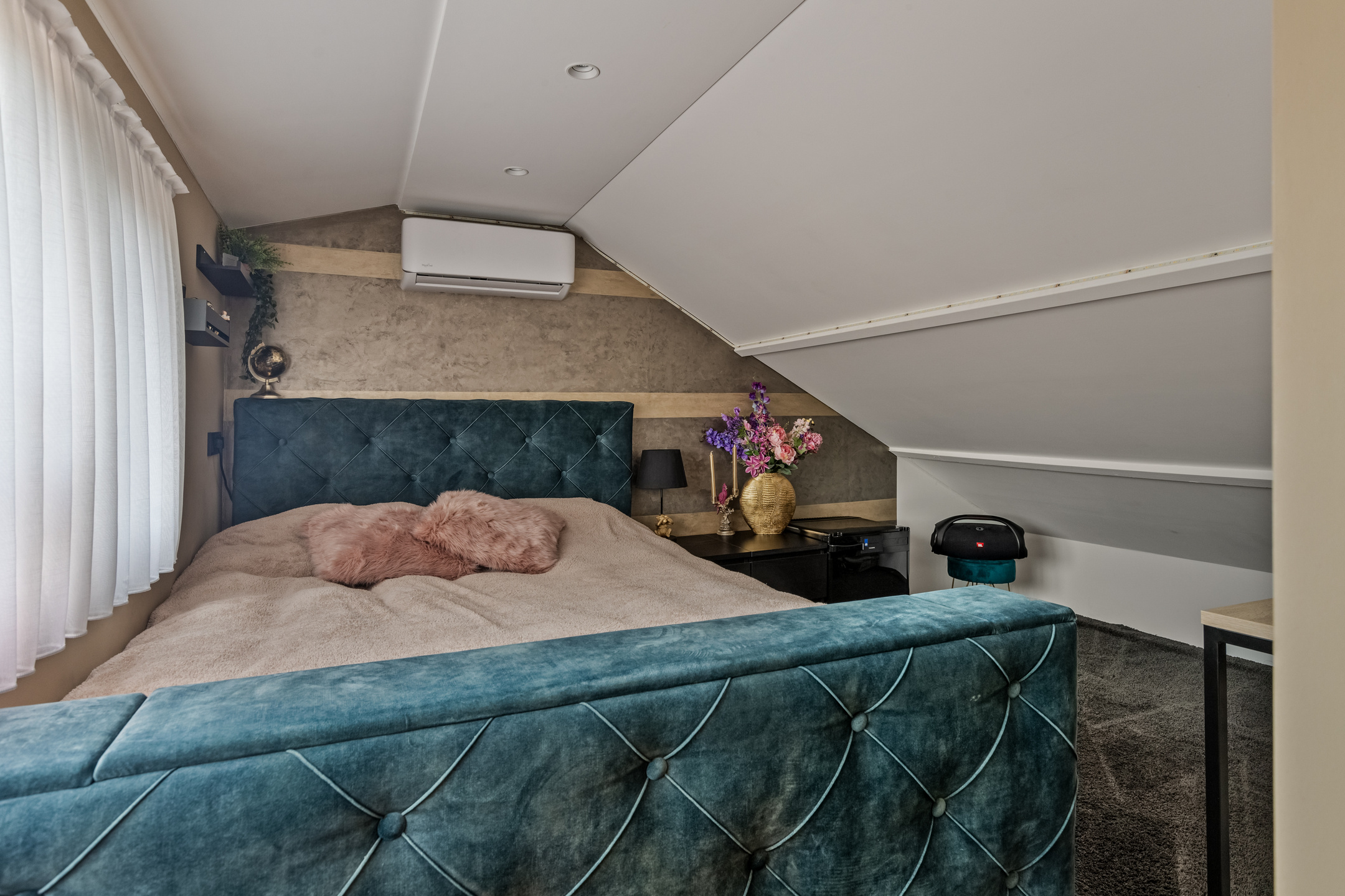4 Rooms Rooms,1 BathroomBathrooms,Woonhuis,Te Koop,1431