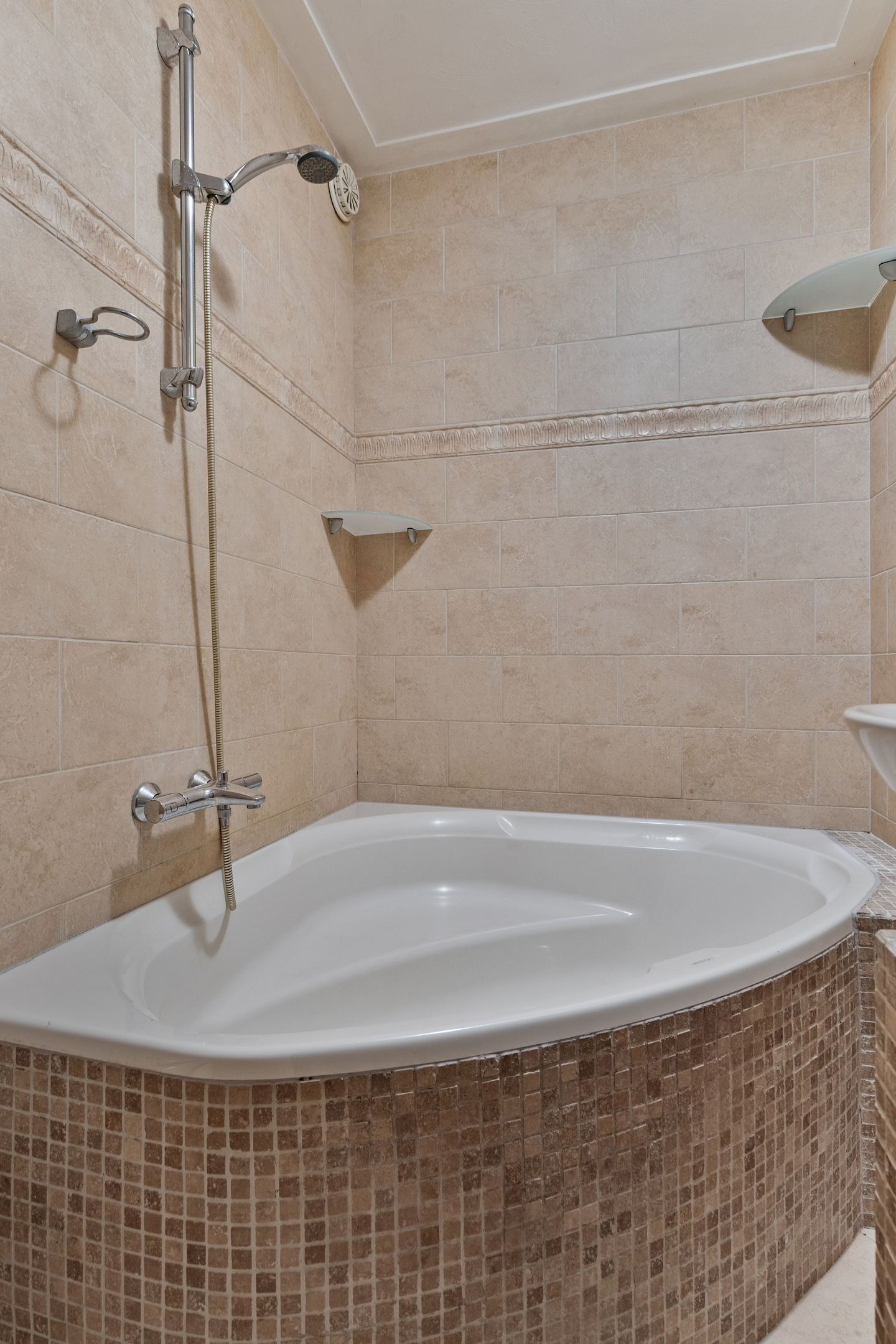 2 Bedrooms Bedrooms, ,1 BathroomBathrooms,Appartement,Te Koop,1434