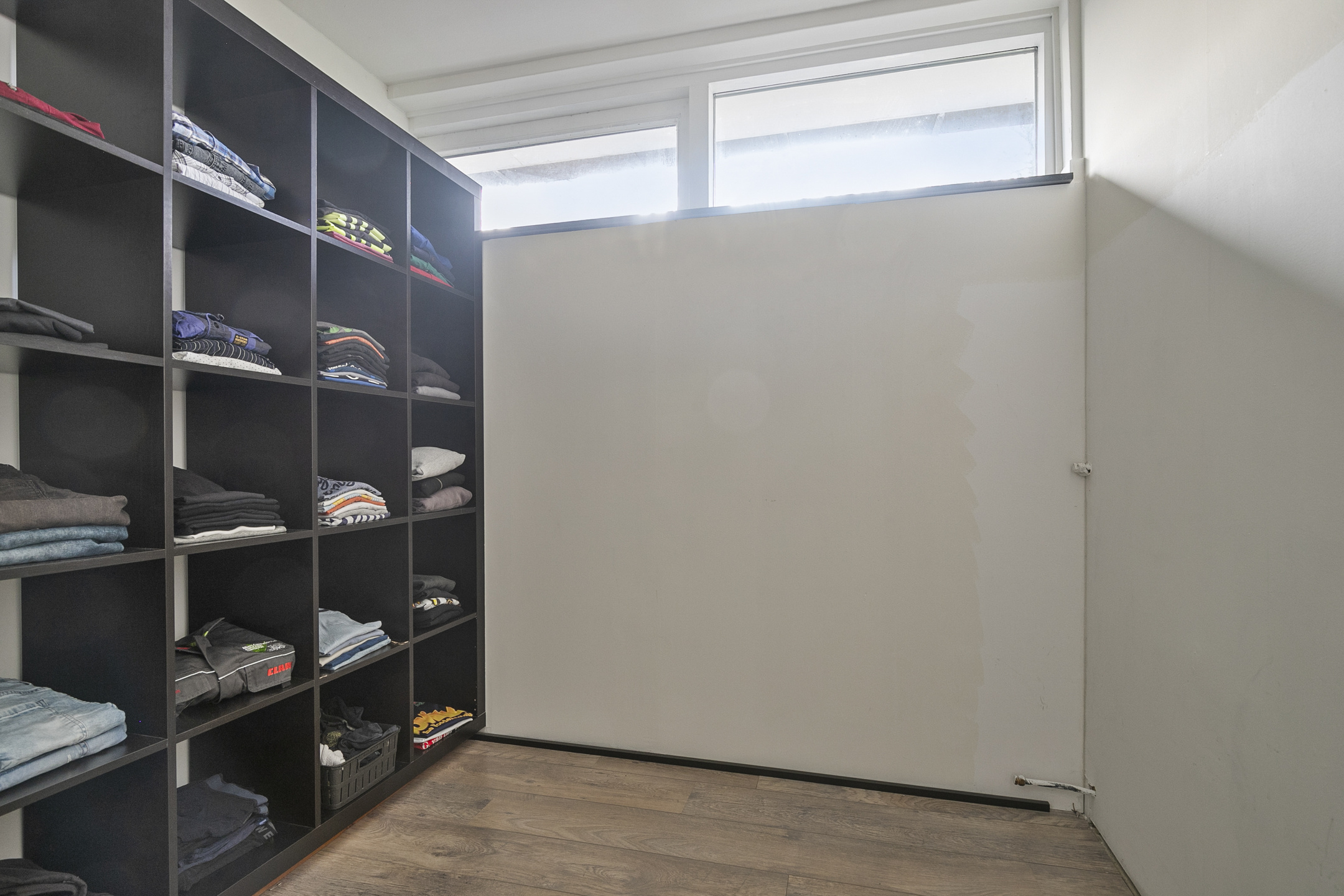 5 Rooms Rooms,1 BathroomBathrooms,Woonhuis,Te Koop,1440