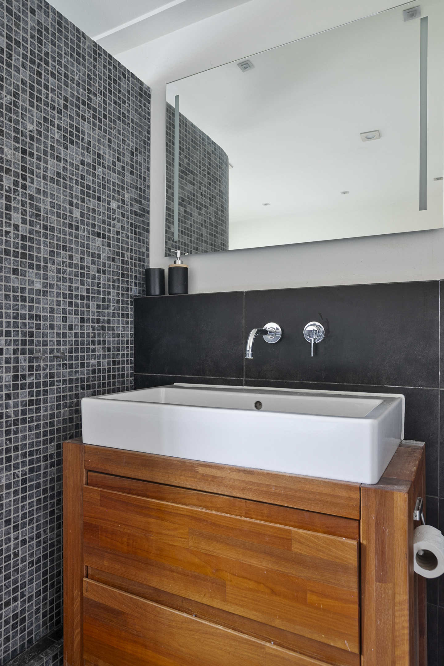 5 Rooms Rooms,1 BathroomBathrooms,Woonhuis,Te Koop,1440