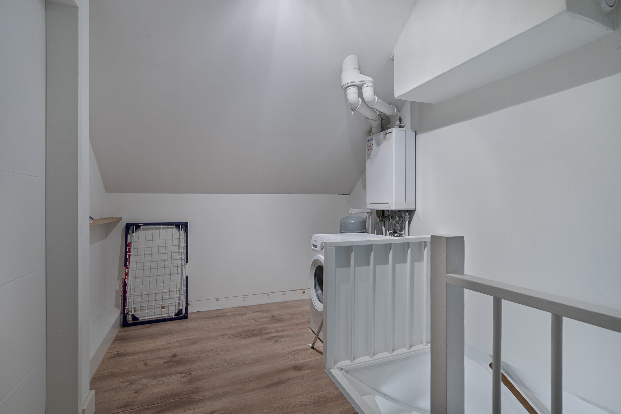 5 Rooms Rooms,1 BathroomBathrooms,Woonhuis,Te Koop,1440