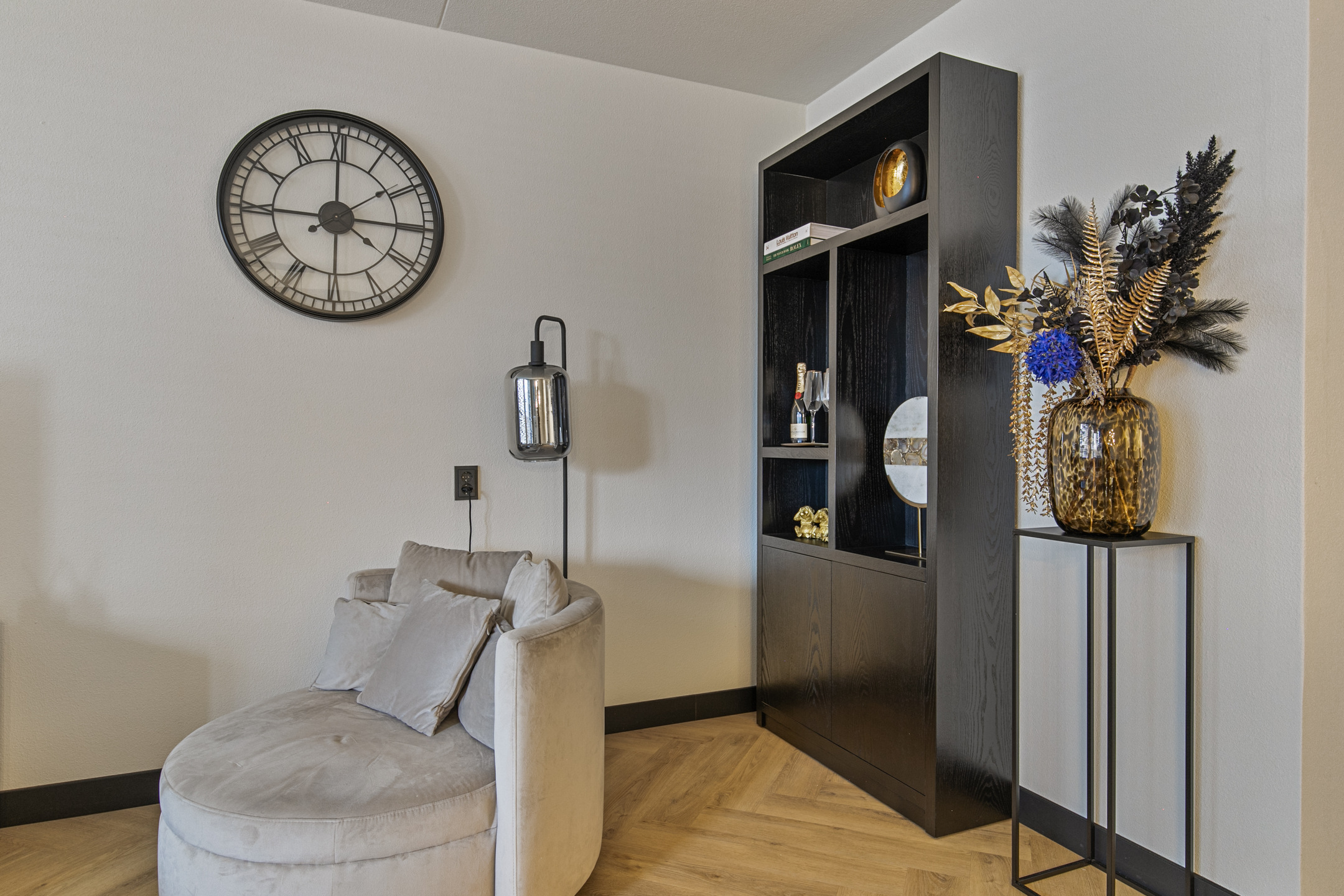 2 Bedrooms Bedrooms, ,1 BathroomBathrooms,Appartement,Te Koop,1441