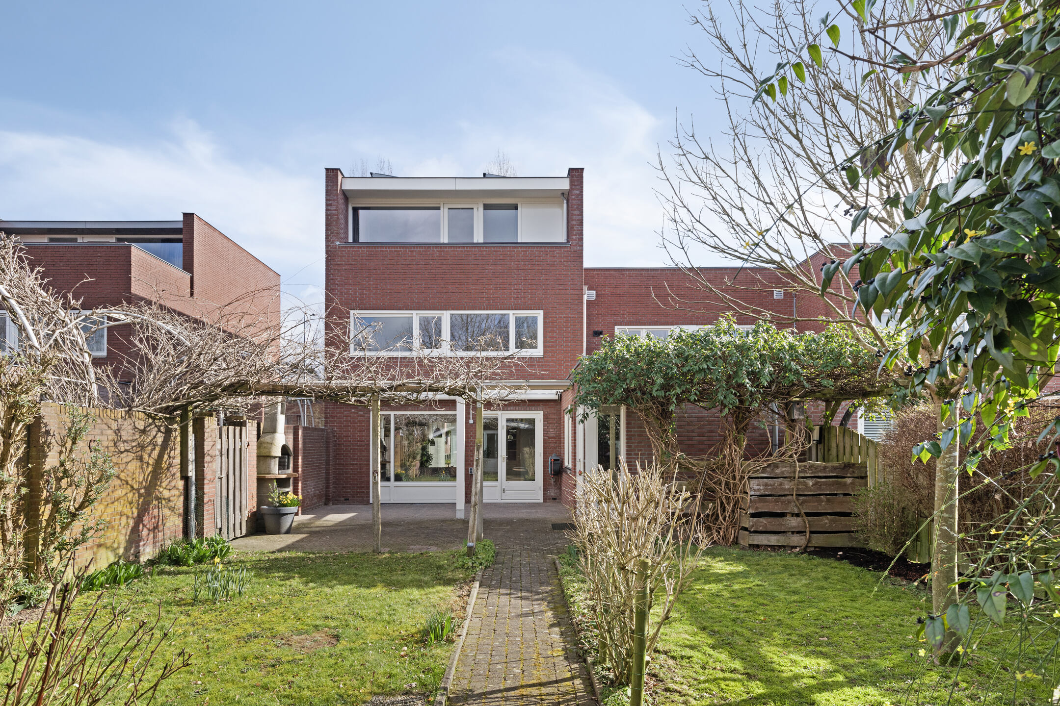 6 Rooms Rooms,1 BathroomBathrooms,Woonhuis,Te Koop,1447