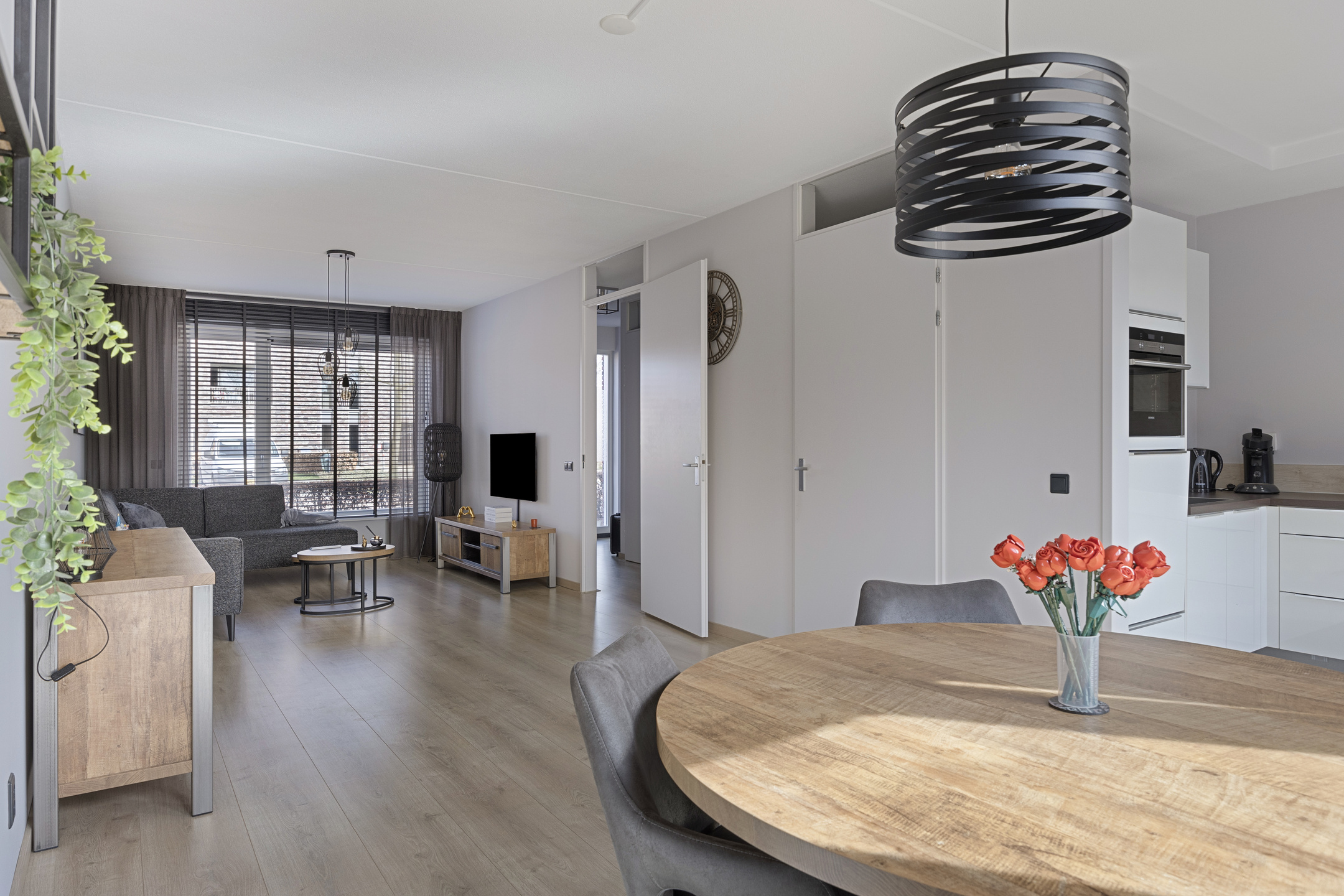4 Rooms Rooms,1 BathroomBathrooms,Woonhuis,Te Koop,1449