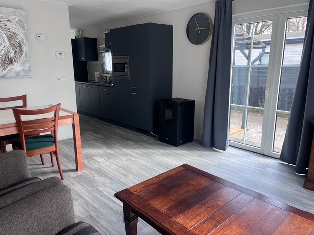 3 Rooms Rooms,1 BathroomBathrooms,Woonhuis,Te Koop,1451