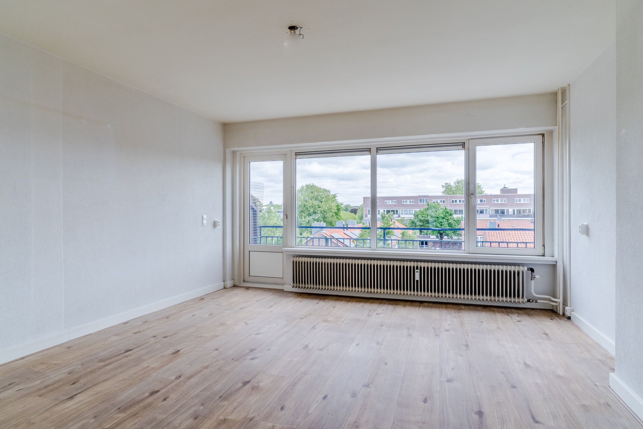 4 Bedrooms Bedrooms, ,1 BathroomBathrooms,Appartement,Te Koop,1475