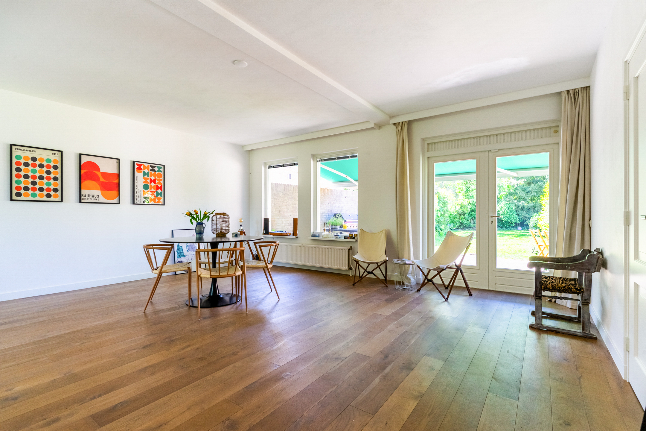 8 Rooms Rooms,1 BathroomBathrooms,Woonhuis,Te Koop,1476