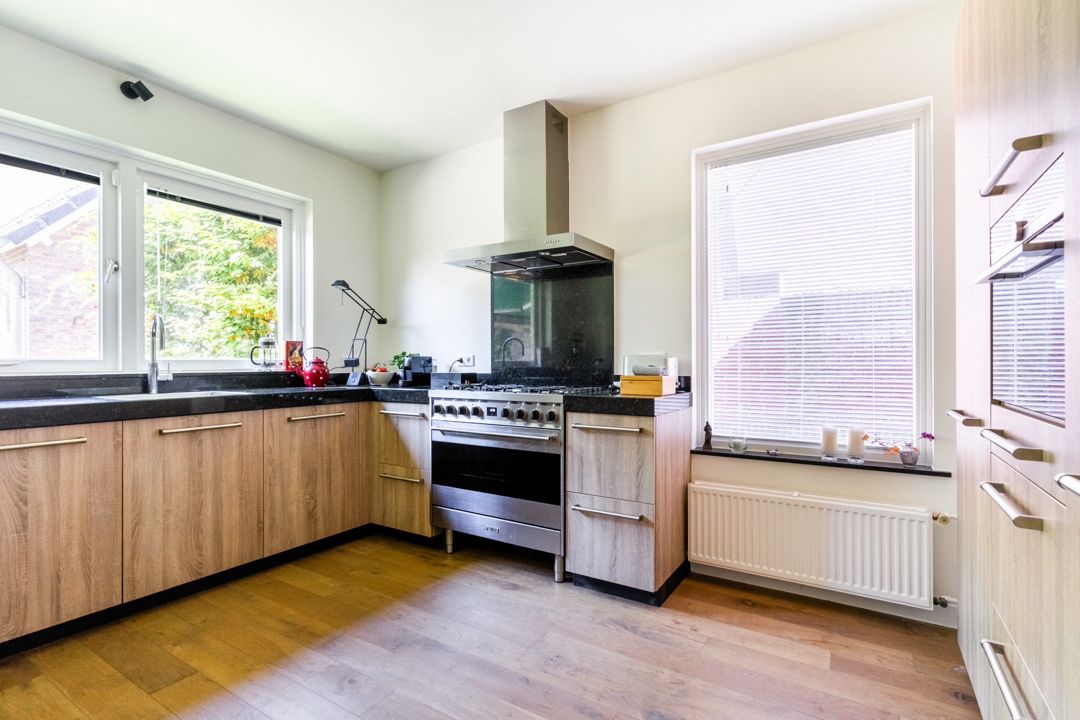 8 Rooms Rooms,1 BathroomBathrooms,Woonhuis,Te Koop,1476