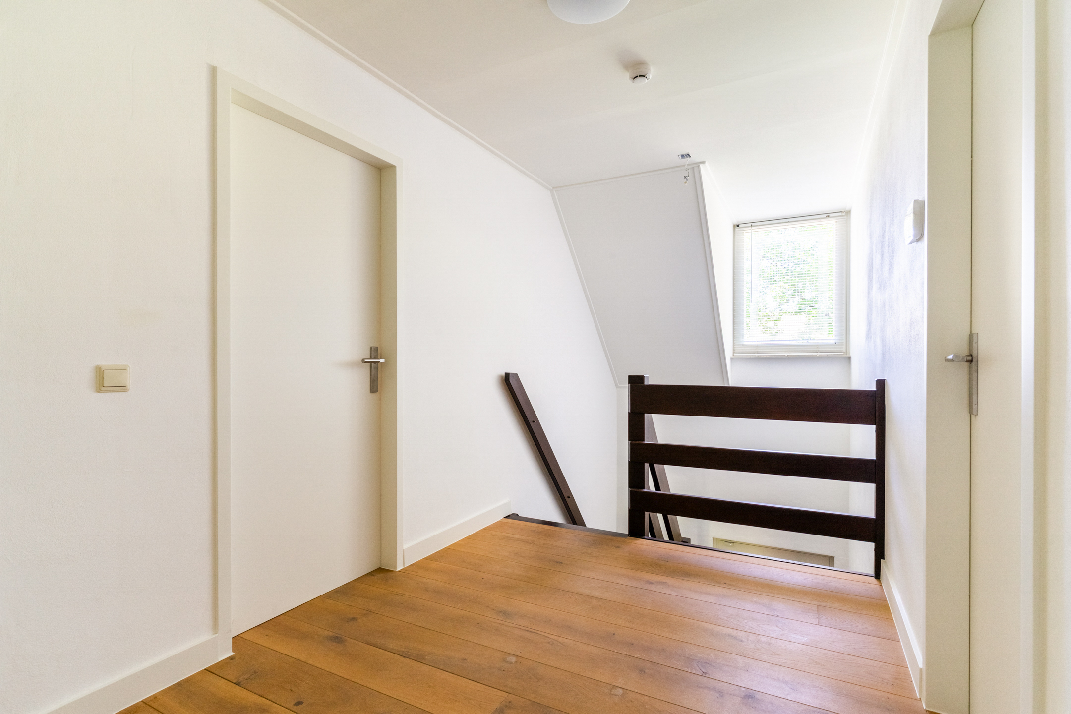 8 Rooms Rooms,1 BathroomBathrooms,Woonhuis,Te Koop,1476