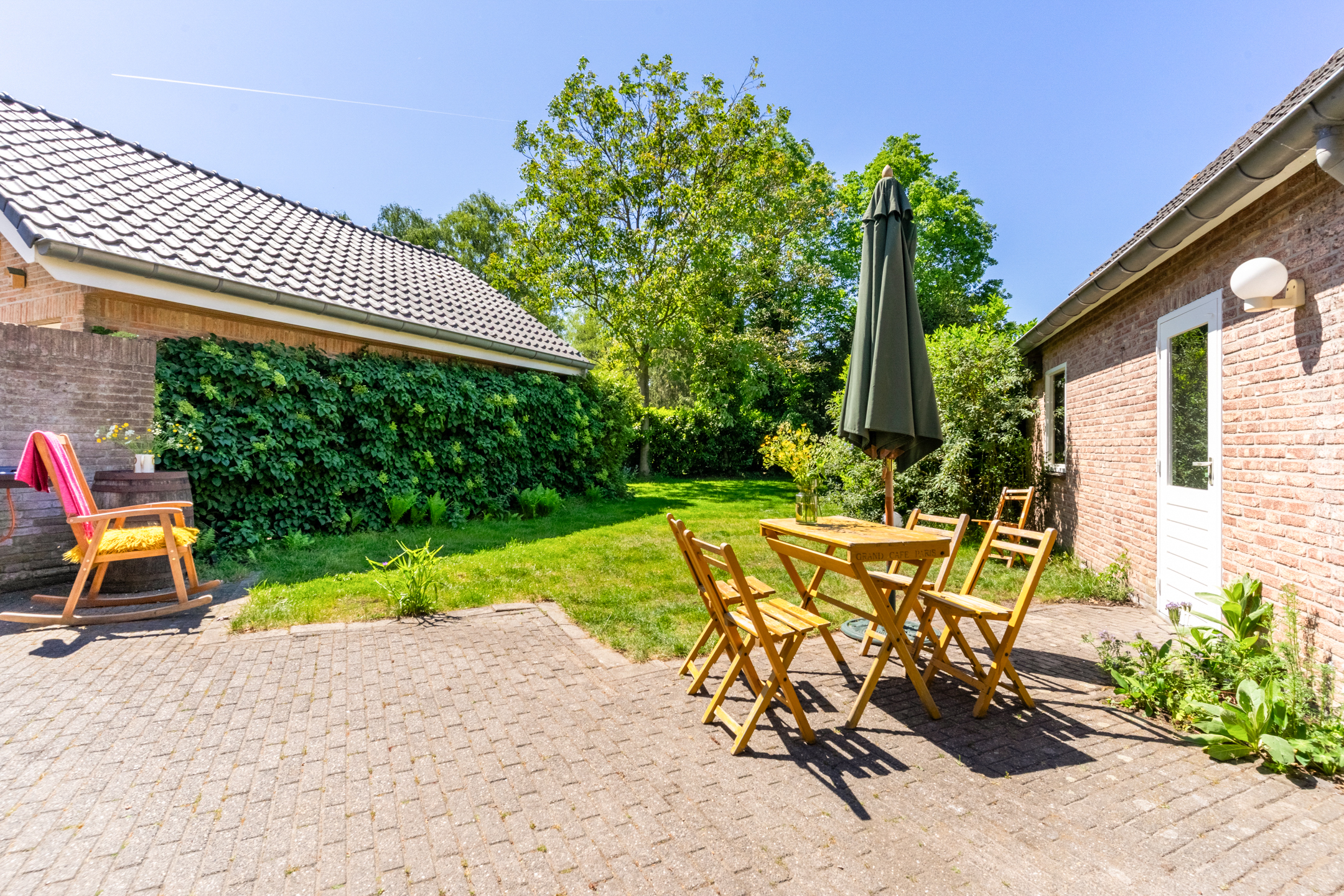 8 Rooms Rooms,1 BathroomBathrooms,Woonhuis,Te Koop,1476