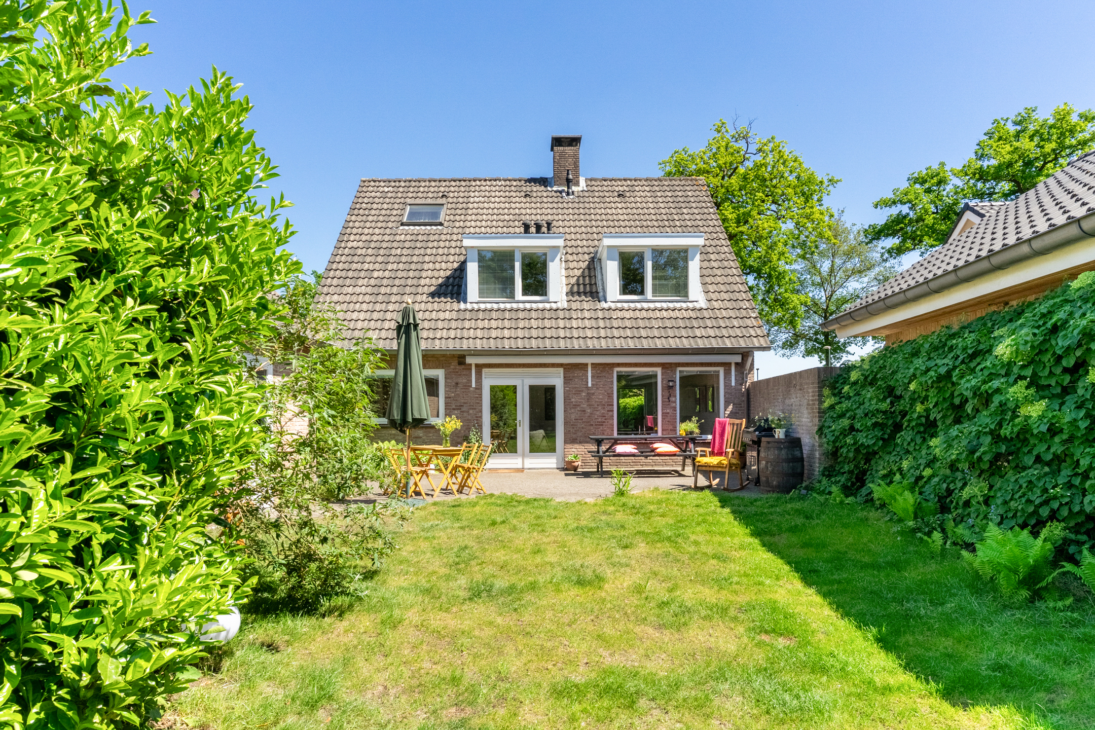 8 Rooms Rooms,1 BathroomBathrooms,Woonhuis,Te Koop,1476