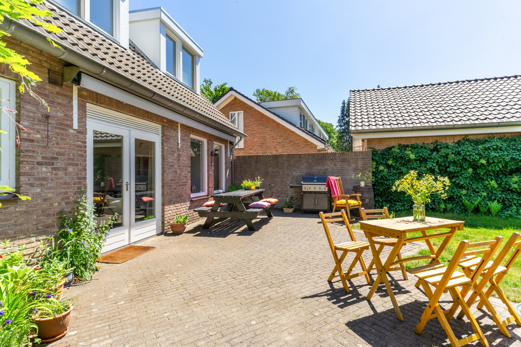 8 Rooms Rooms,1 BathroomBathrooms,Woonhuis,Te Koop,1476