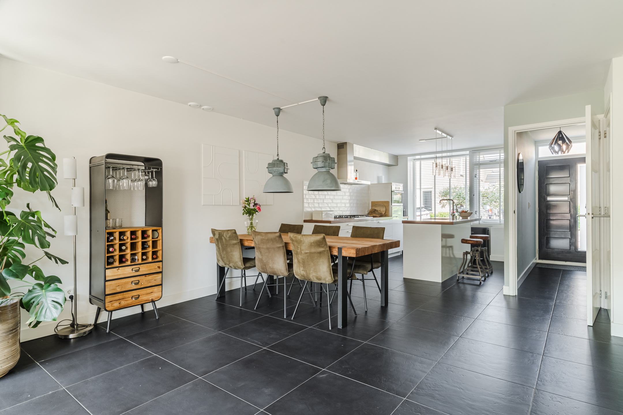 6 Rooms Rooms,1 BathroomBathrooms,Woonhuis,Te Koop,1477