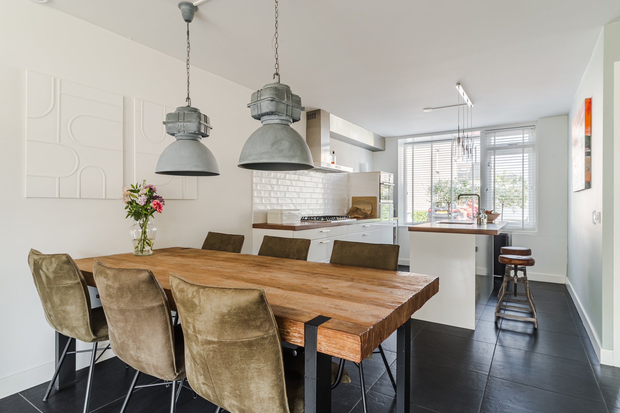 6 Rooms Rooms,1 BathroomBathrooms,Woonhuis,Te Koop,1477
