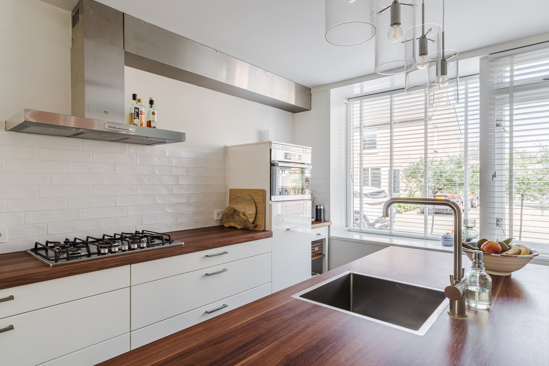 6 Rooms Rooms,1 BathroomBathrooms,Woonhuis,Te Koop,1477