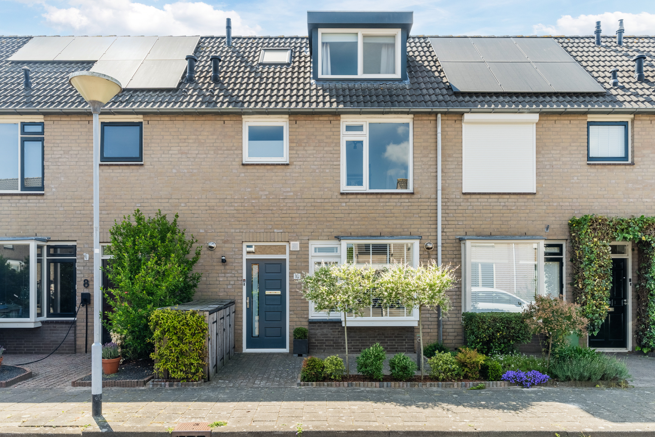 6 Rooms Rooms,1 BathroomBathrooms,Woonhuis,Te Koop,1477