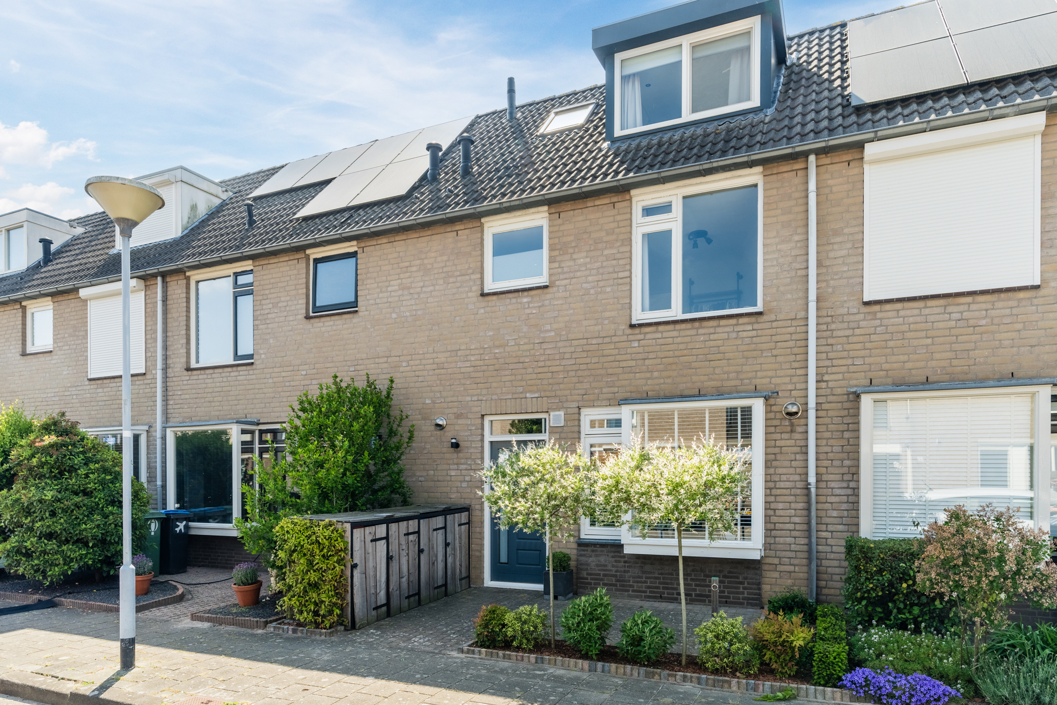 6 Rooms Rooms,1 BathroomBathrooms,Woonhuis,Te Koop,1477