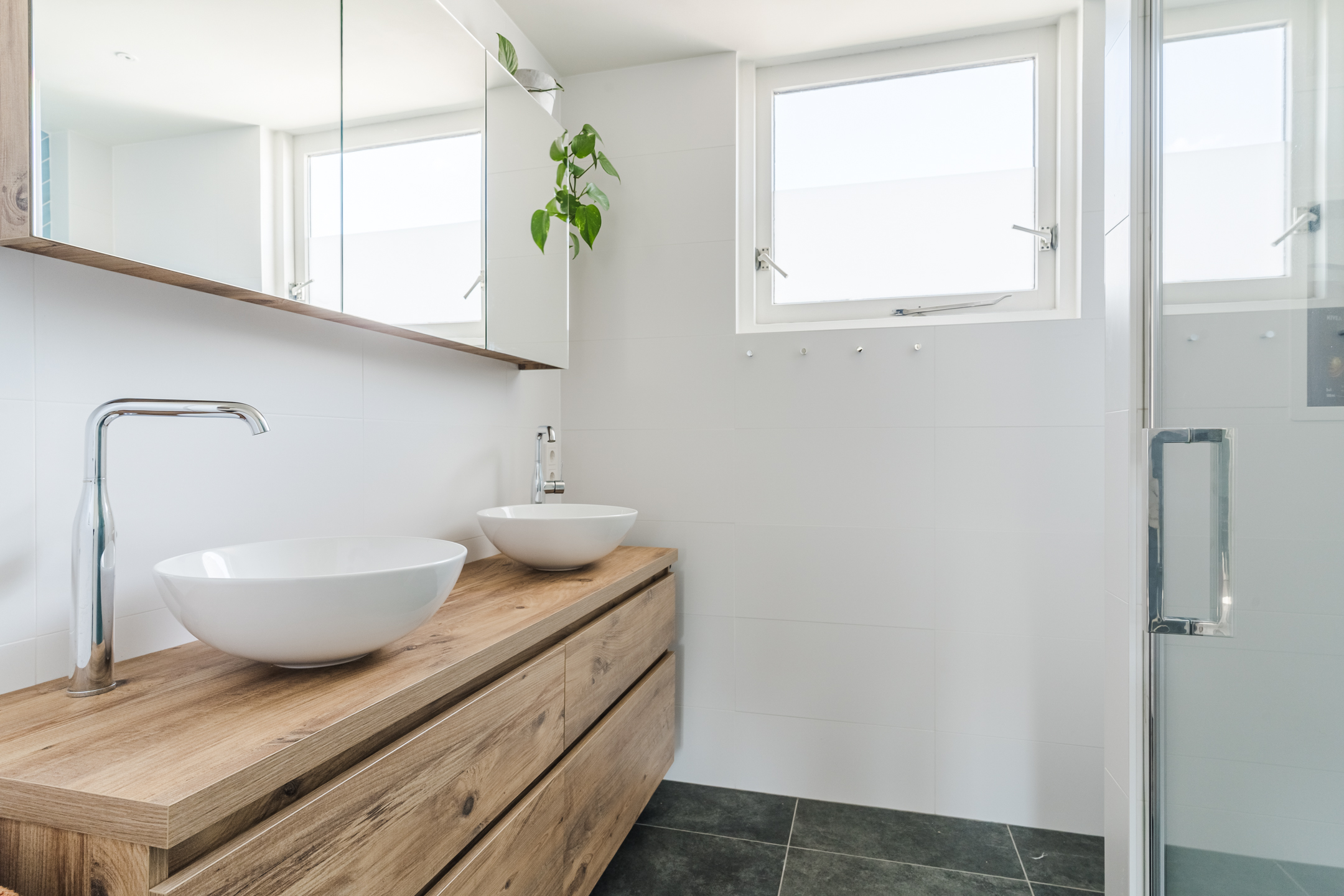 6 Rooms Rooms,1 BathroomBathrooms,Woonhuis,Te Koop,1477